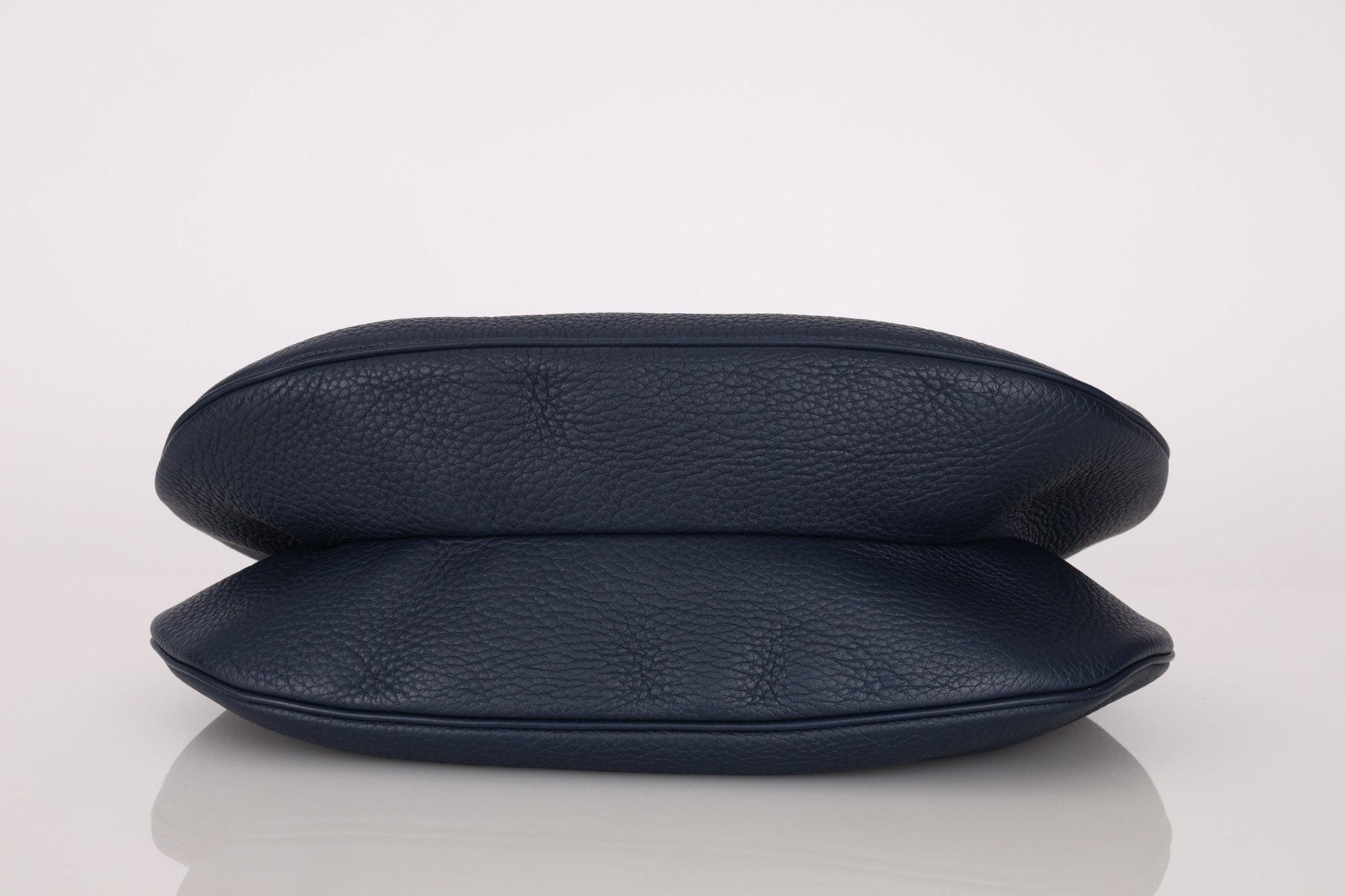 Hermès 2009 Bleu Indigo Clemence Gao Hobo - FashioNica