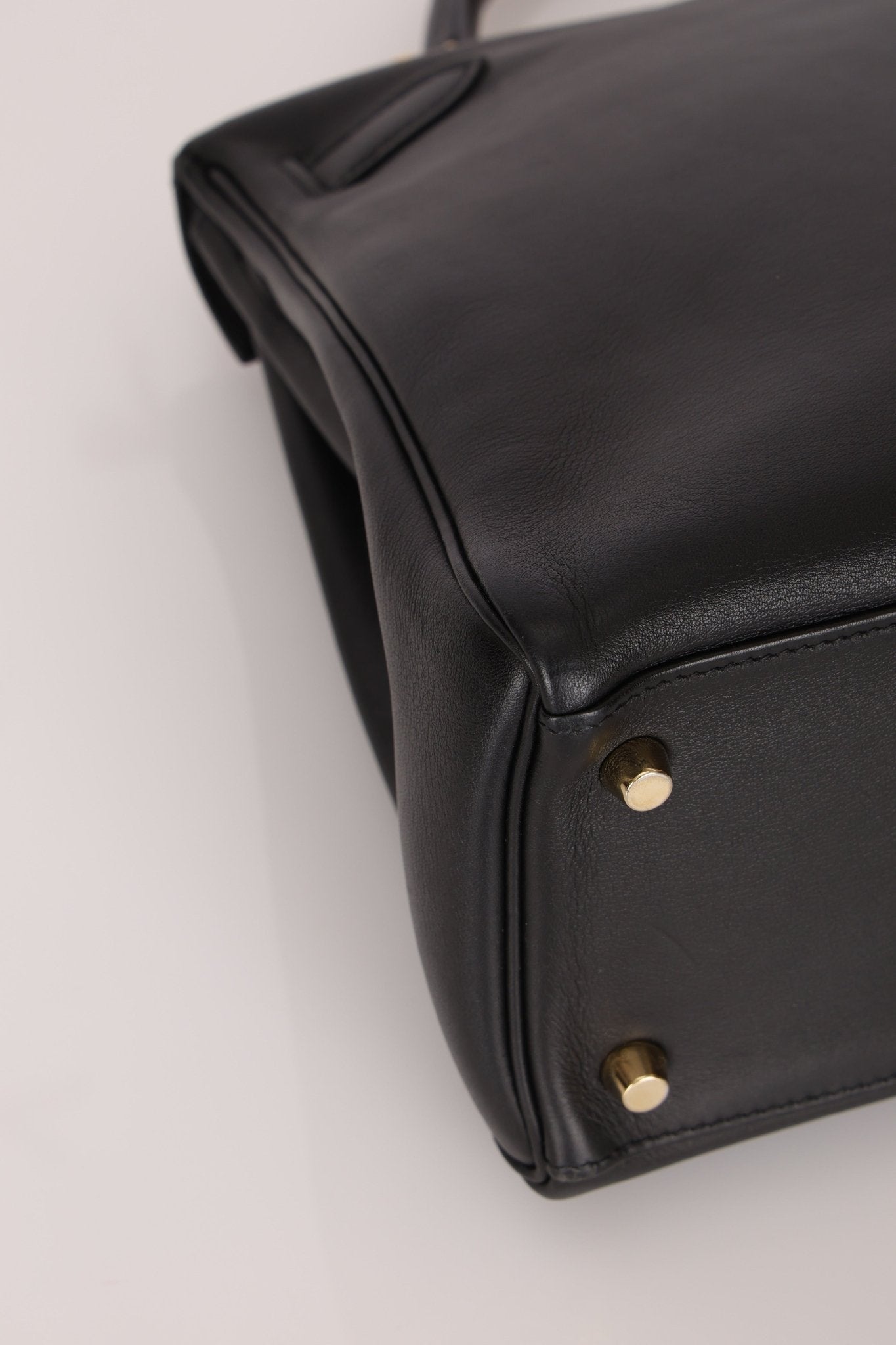 Hermès 2009 Noir Swift Kelly 32 GHW - FashioNica