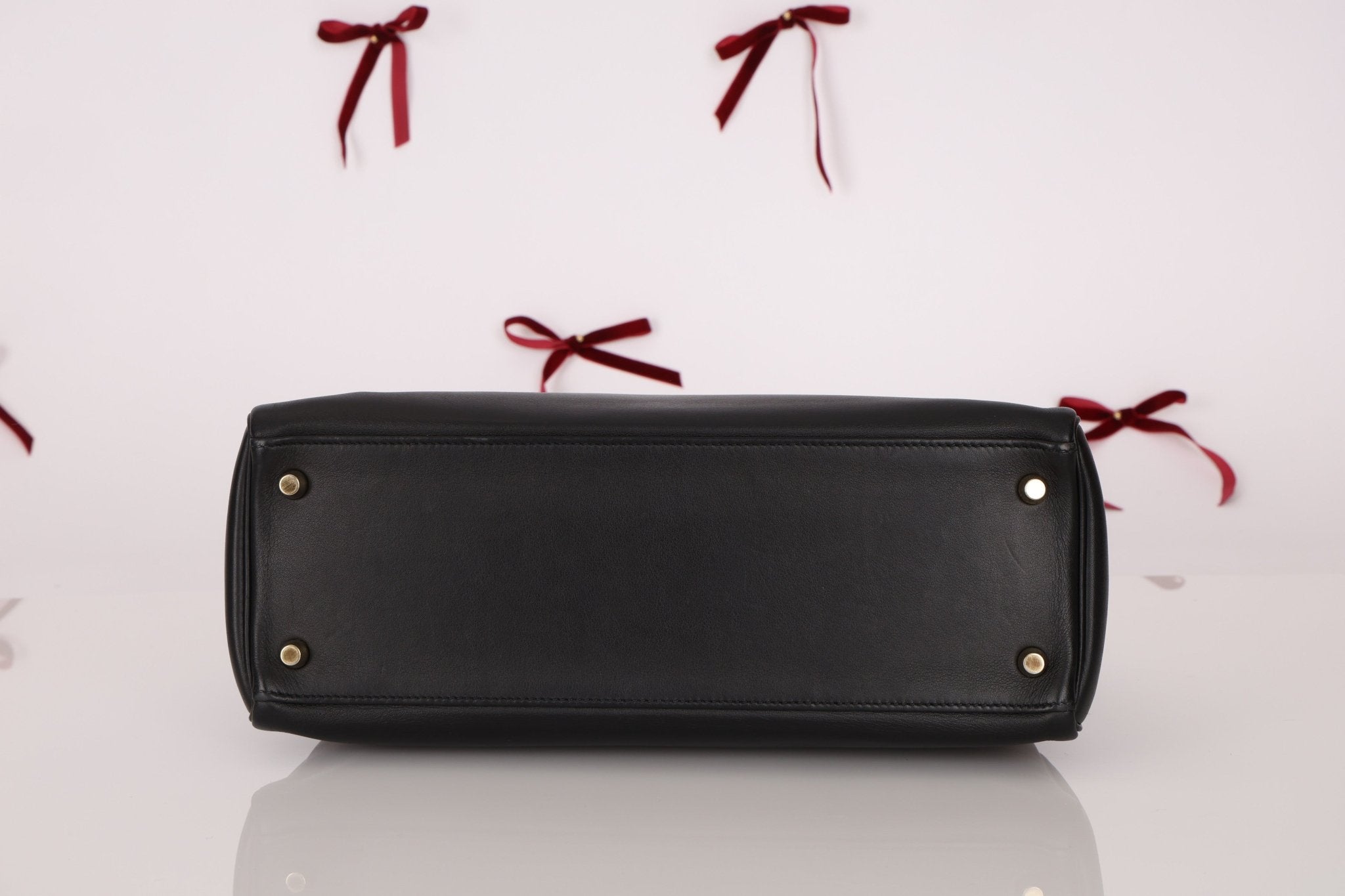 Hermès 2009 Noir Swift Kelly 32 GHW - FashioNica