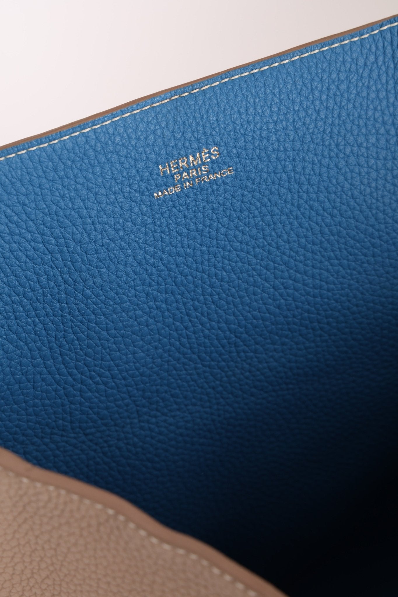 Hermès 2011 Mykonos Blue Gris Tourterelle Taurillon Clemence Double Sens 36 Reversible Tote - FashioNica