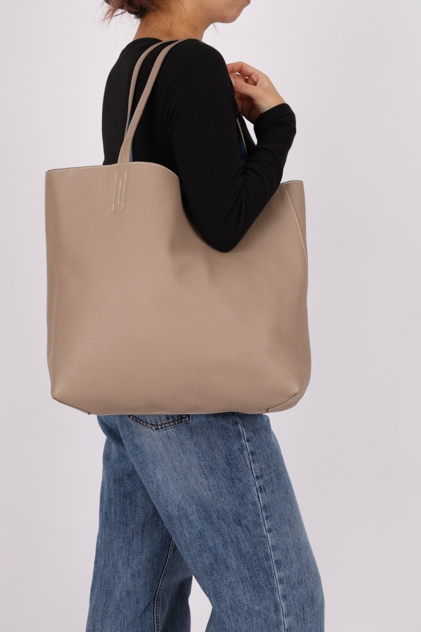 Hermès 2011 Mykonos Blue Gris Tourterelle Taurillon Clemence Double Sens 36 Reversible Tote - FashioNica