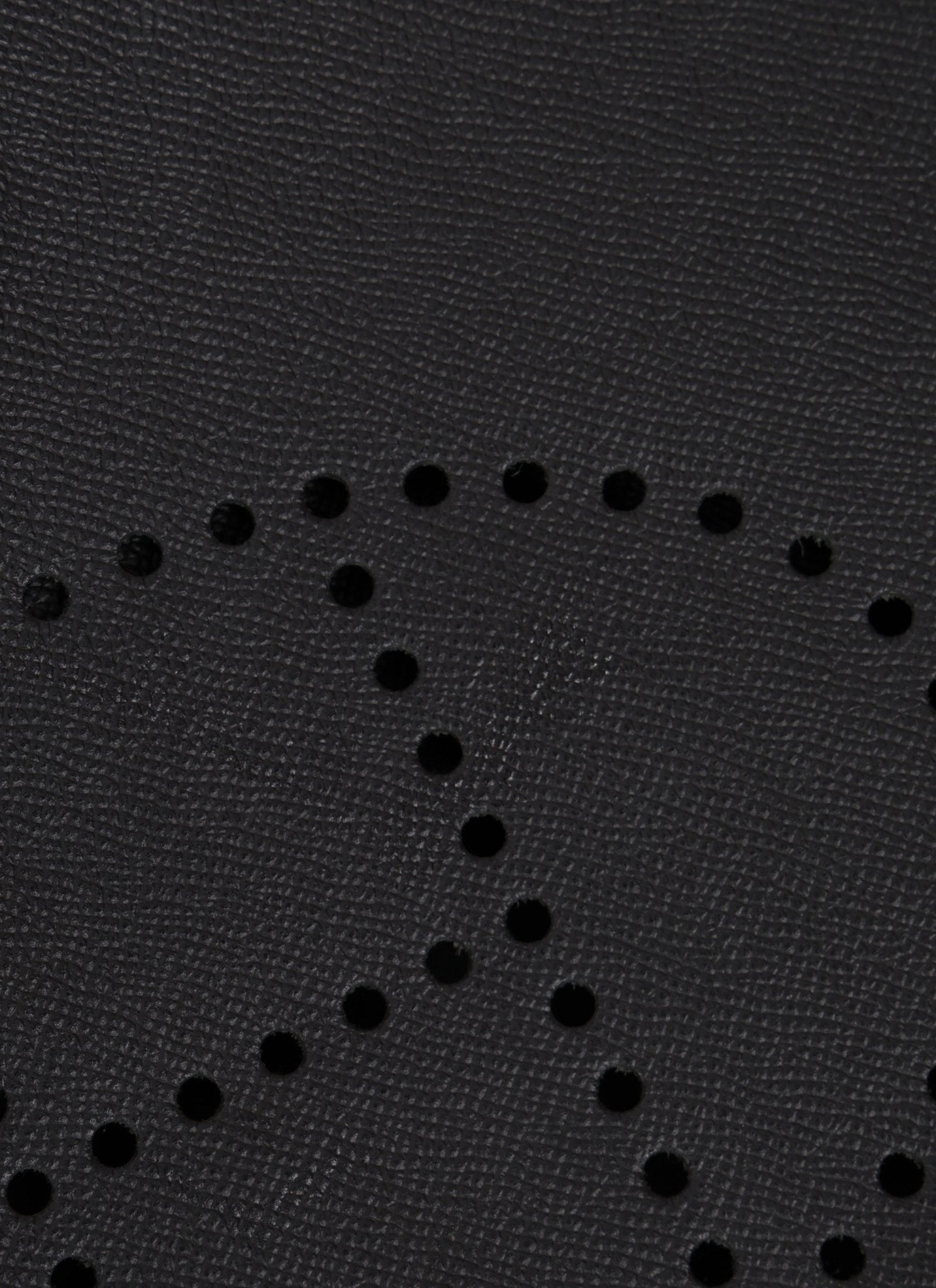 Hermès 2012 Noir Epsom Evelyne PM Gen l - FashioNica