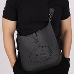 Hermès 2012 Noir Epsom Evelyne PM Gen l - FashioNica