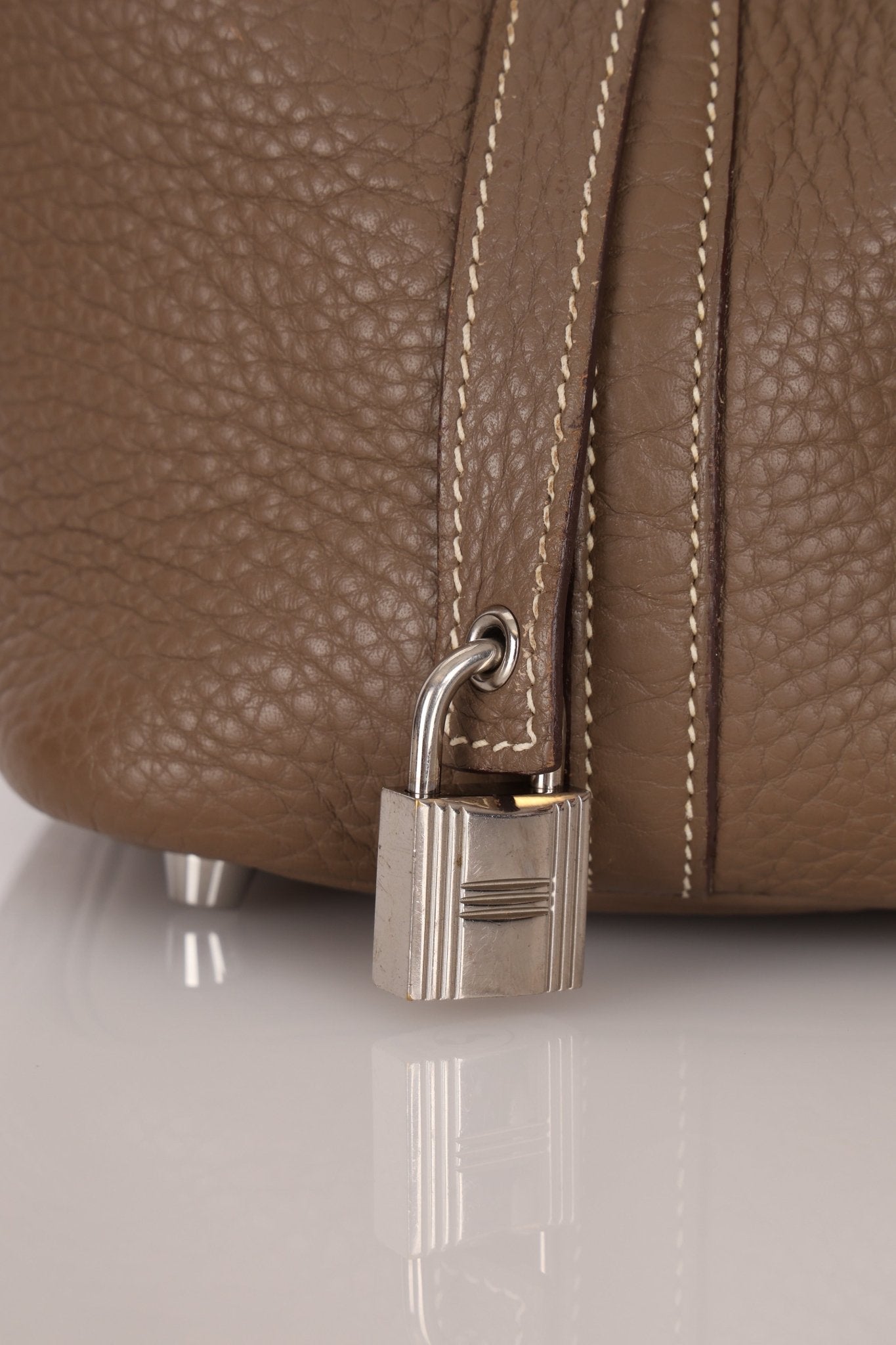 Hermès 2014 Etoupe Clemence Picotin 18 PHW - FashioNica