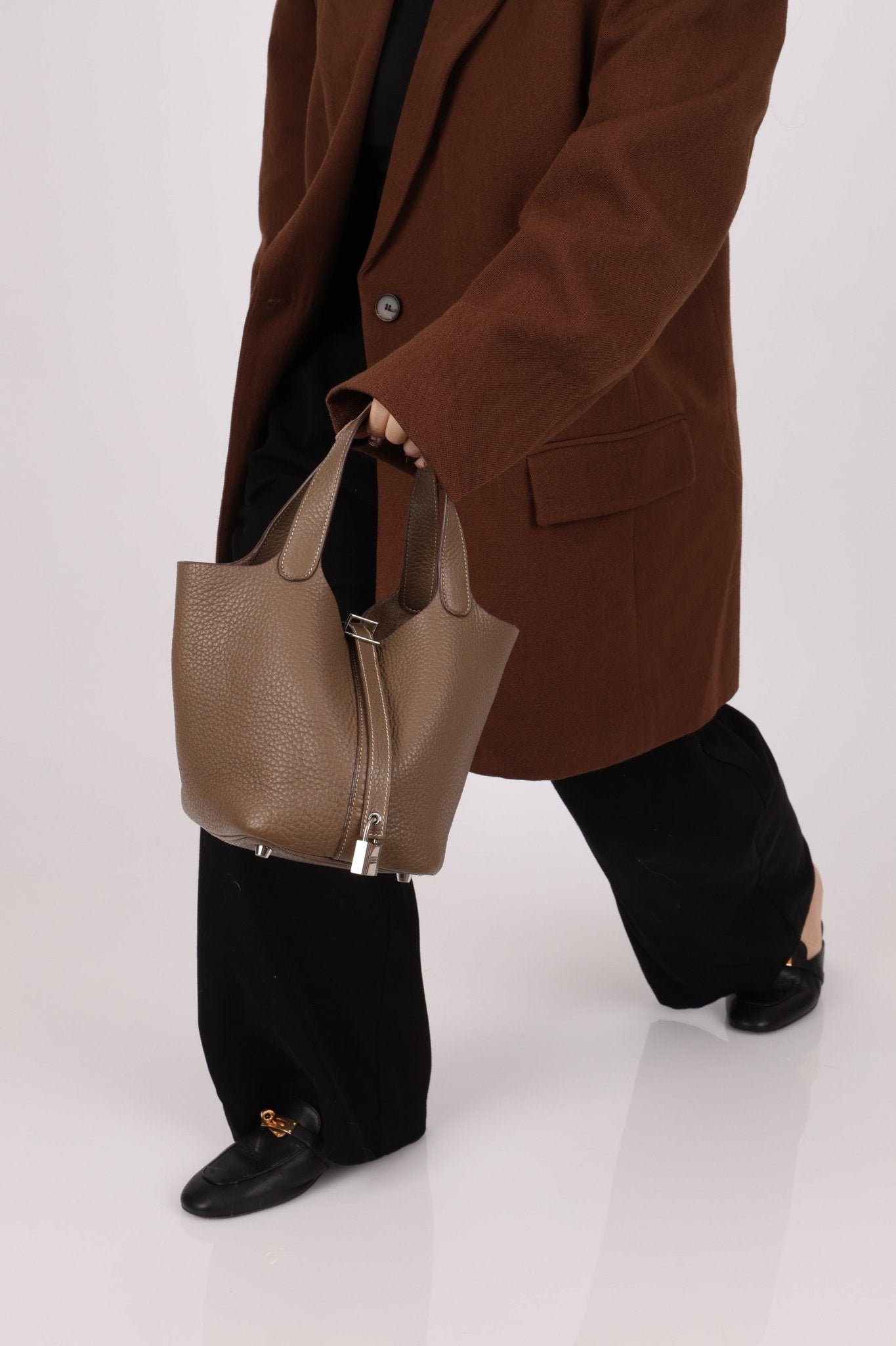 Hermès 2014 Etoupe Clemence Picotin 18 PHW - FashioNica