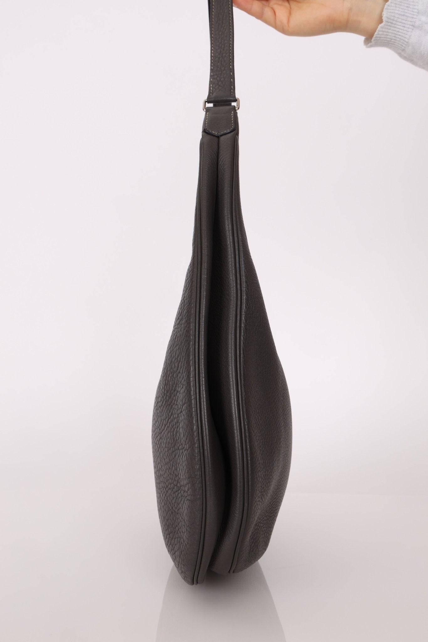 Hermès 2014 Graphite Taurillon Clemence Gao Hobo Bag - FashioNica