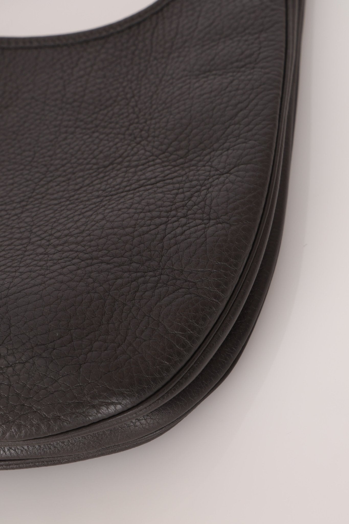 Hermès 2014 Graphite Taurillon Clemence Gao Hobo Bag - FashioNica