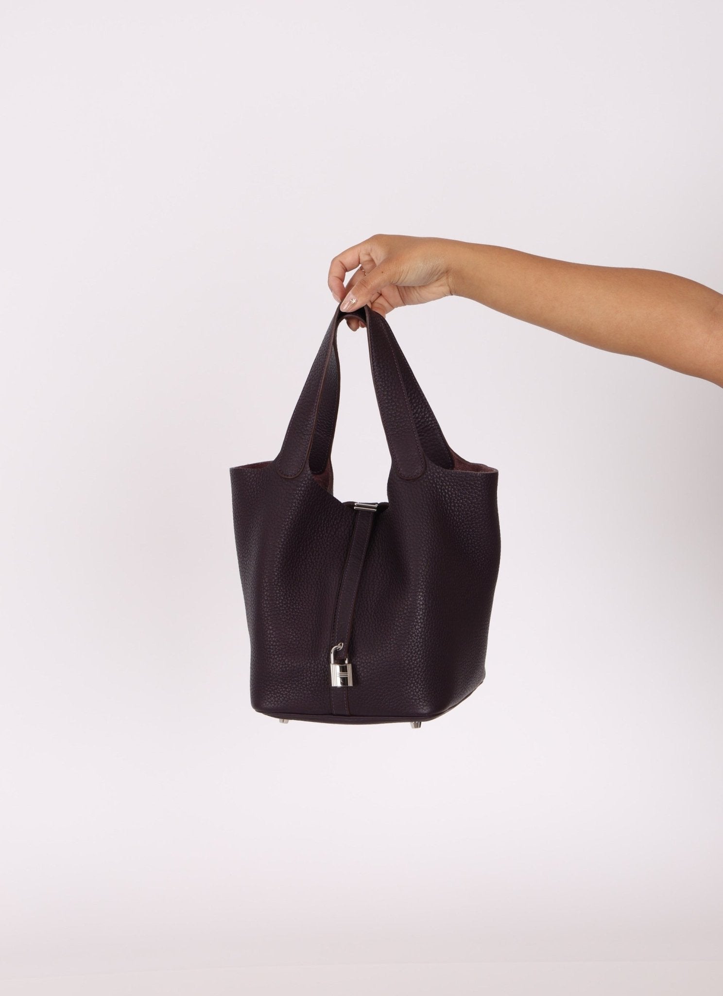 Hermès 2014 Raisin Taurillon Clemence Picotin 22 PHW - FashioNica