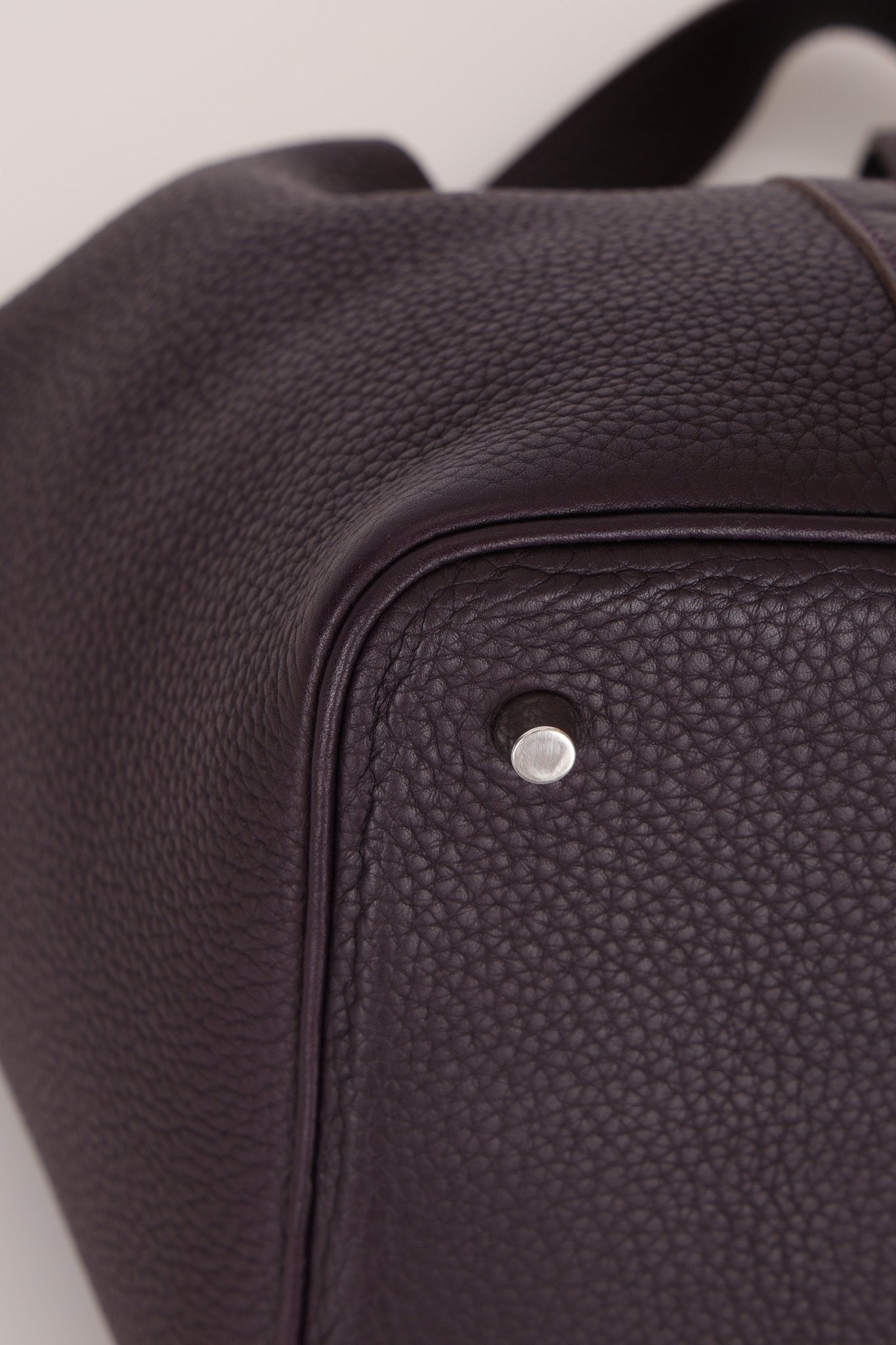 Hermès 2014 Raisin Taurillon Clemence Picotin 22 PHW - FashioNica