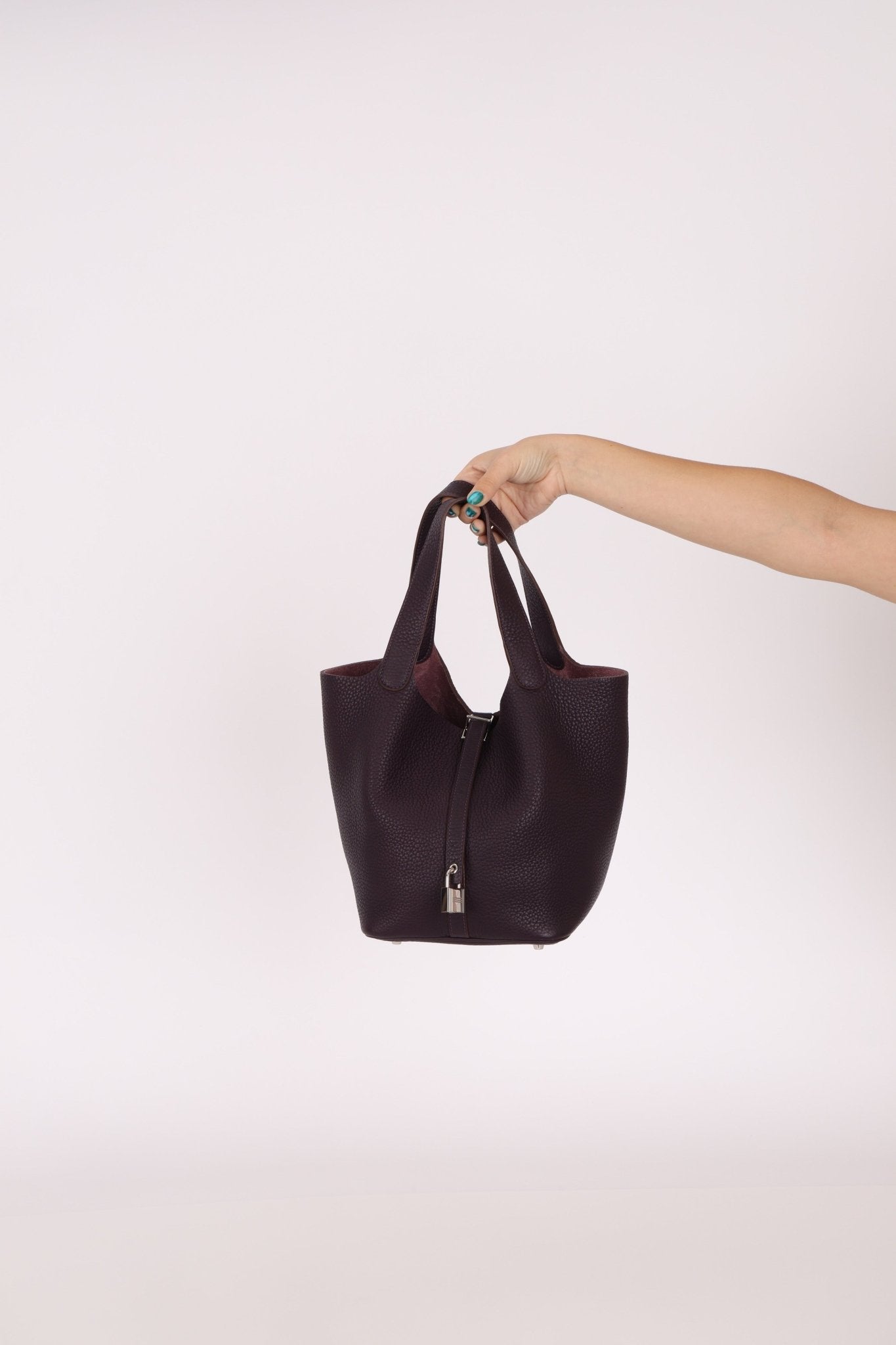 Hermès 2014 Raisin Taurillon Clemence Picotin 22 PHW - FashioNica