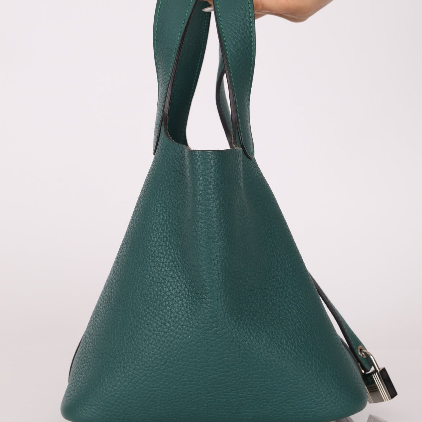 Hermès 2017 Malachite Clemence Picotin 18 PHW - FashioNica