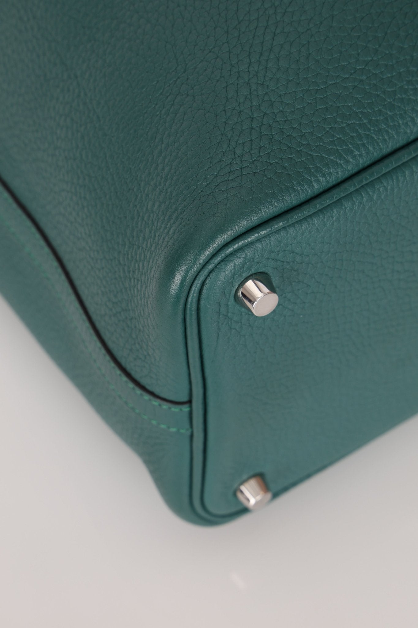 Hermès 2017 Malachite Clemence Picotin 18 PHW - FashioNica