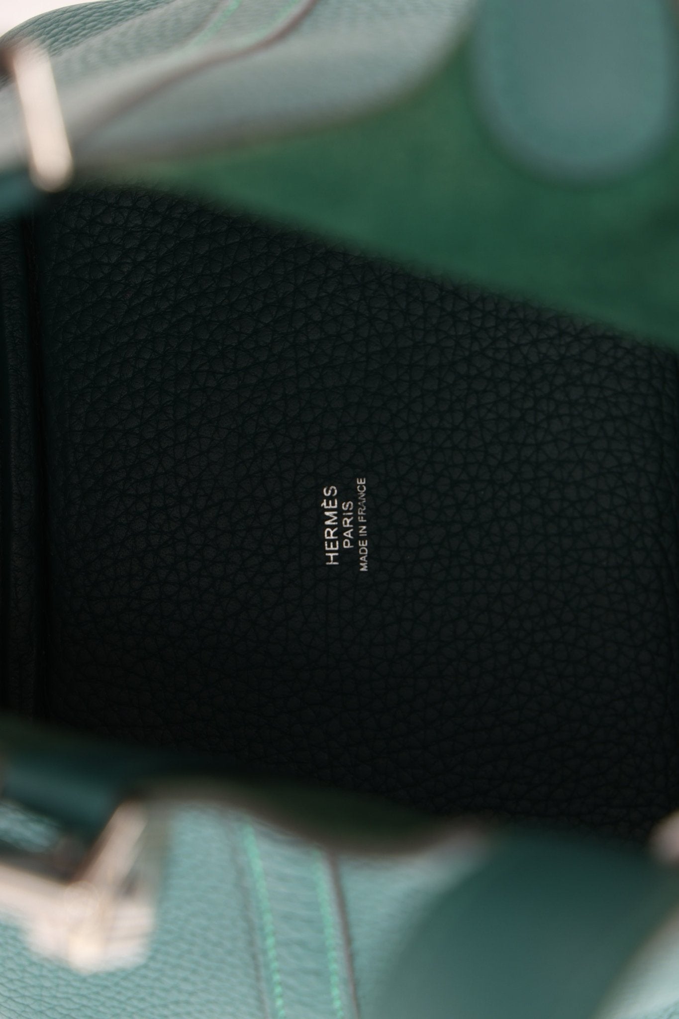 Hermès 2017 Malachite Clemence Picotin 18 PHW - FashioNica