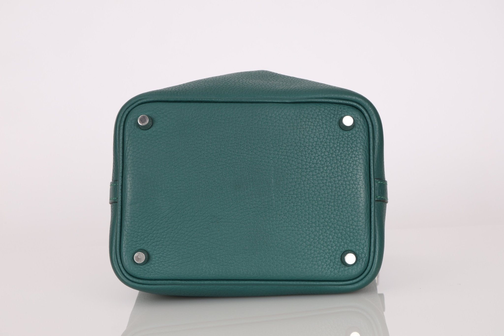 Hermès 2017 Malachite Clemence Picotin 18 PHW - FashioNica