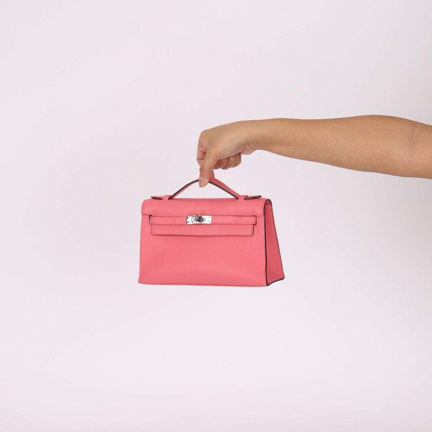 Hermès 2018 Rose Azalee Swift Kelly Pochette PHW - FashioNica