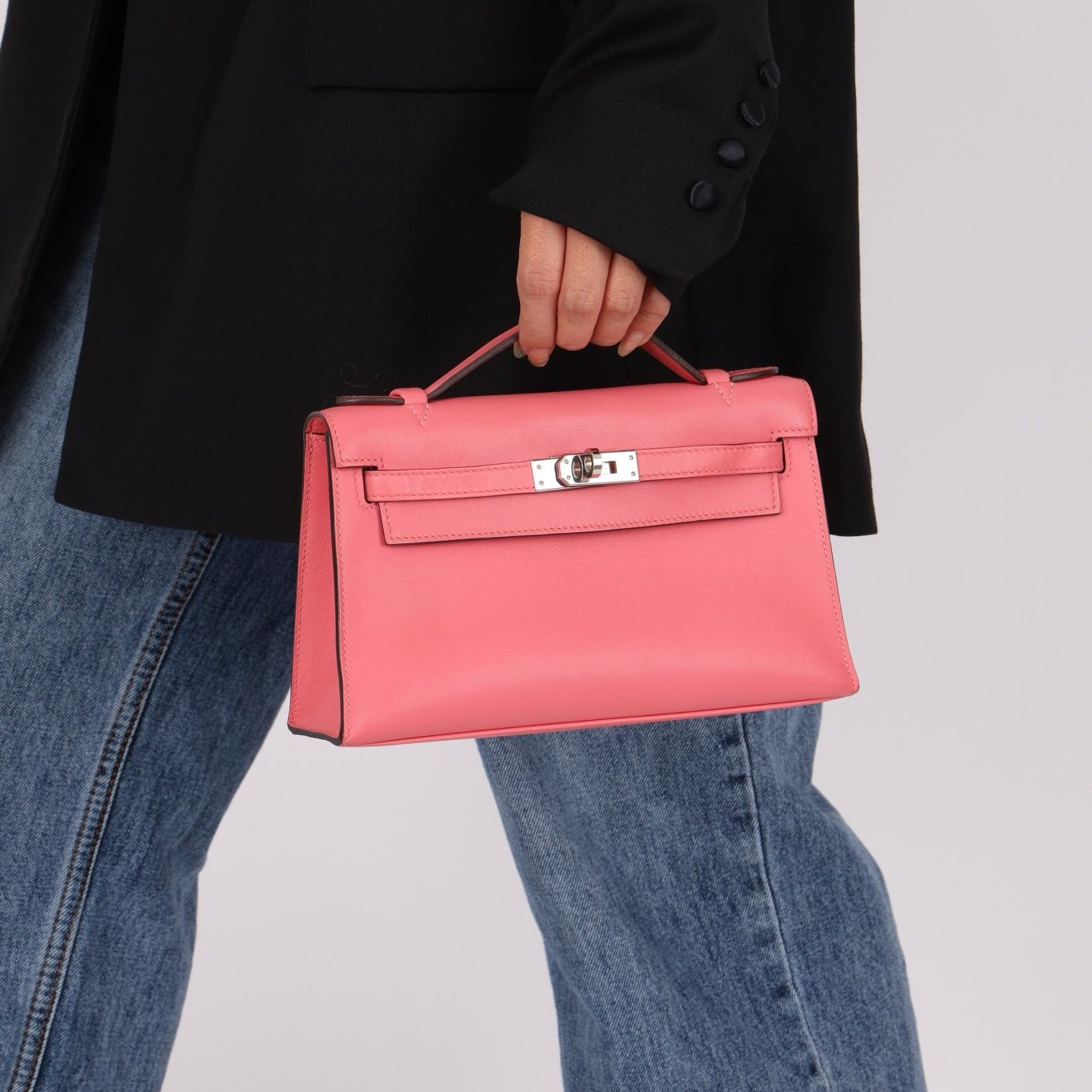 Hermès 2018 Rose Azalee Swift Kelly Pochette PHW - FashioNica