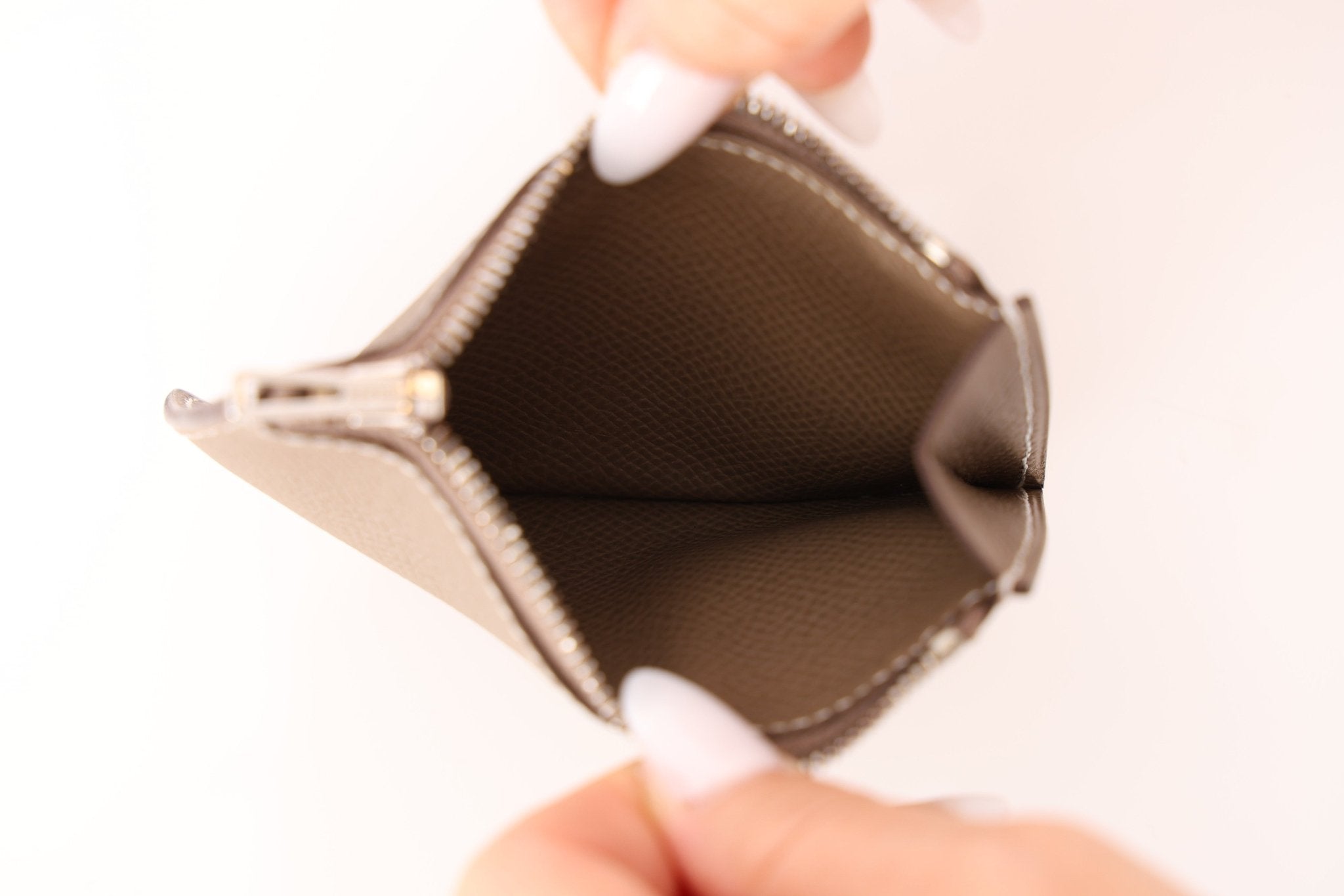 Hermès 2020 Etoupe Epsom Constance Slim Wallet PHW - FashioNica