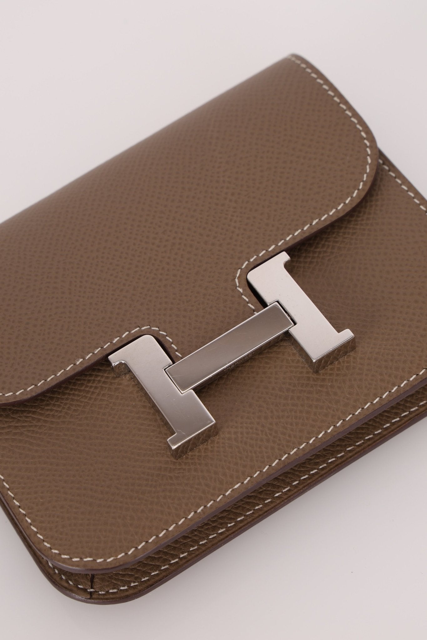 Hermès 2020 Etoupe Epsom Constance Slim Wallet PHW - FashioNica