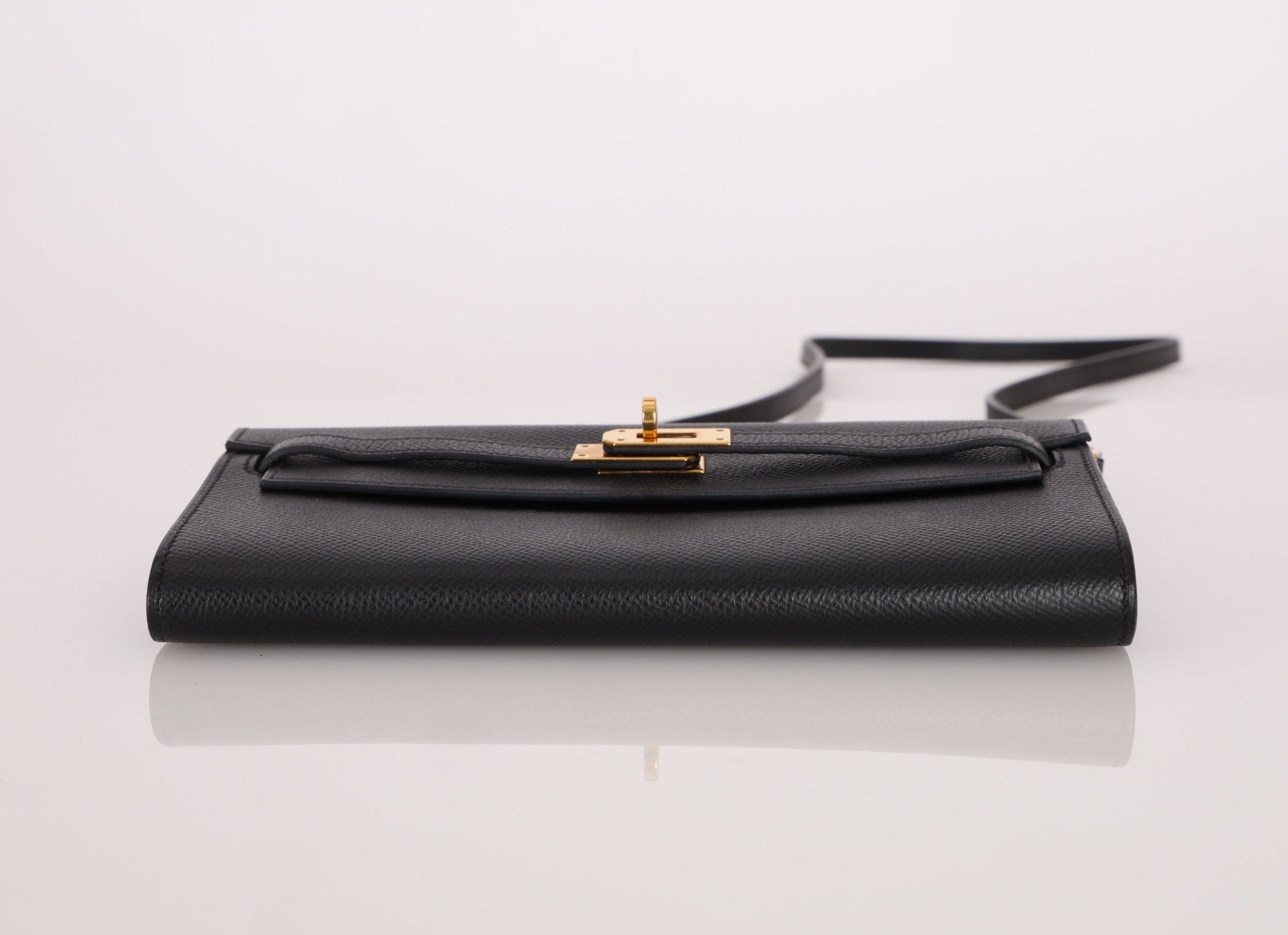 Hermès 2020 Noir Epsom Kelly To Go Wallet with Strap GHW - FashioNica