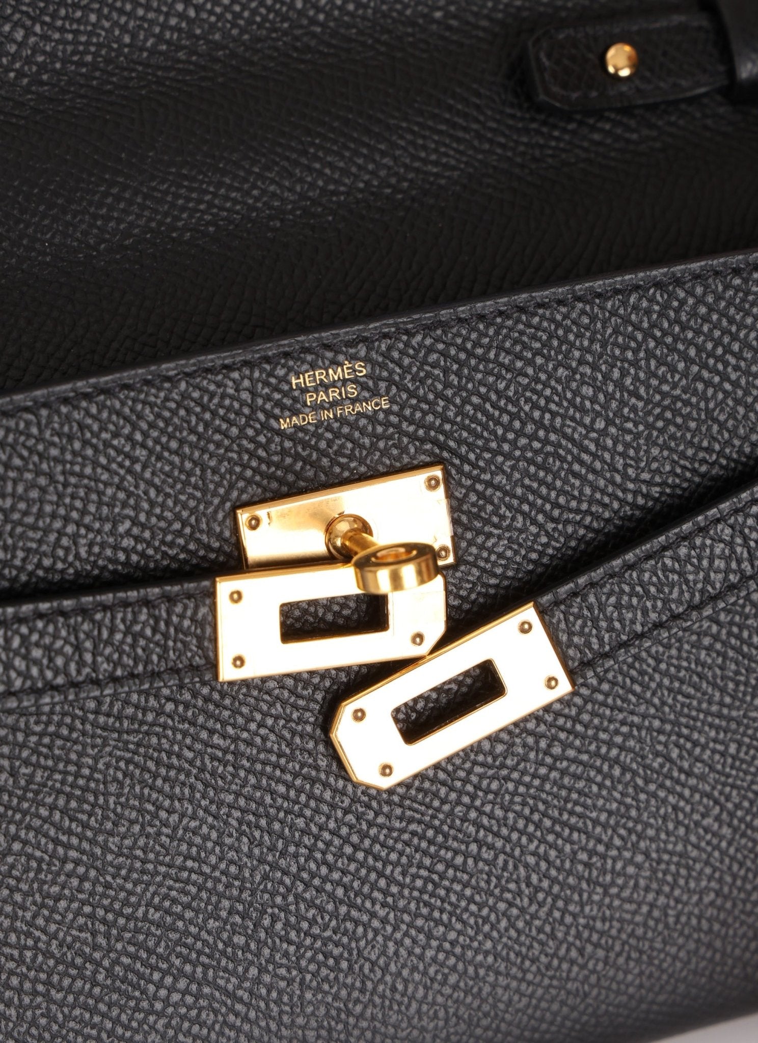 Hermès 2020 Noir Epsom Kelly To Go Wallet with Strap GHW - FashioNica