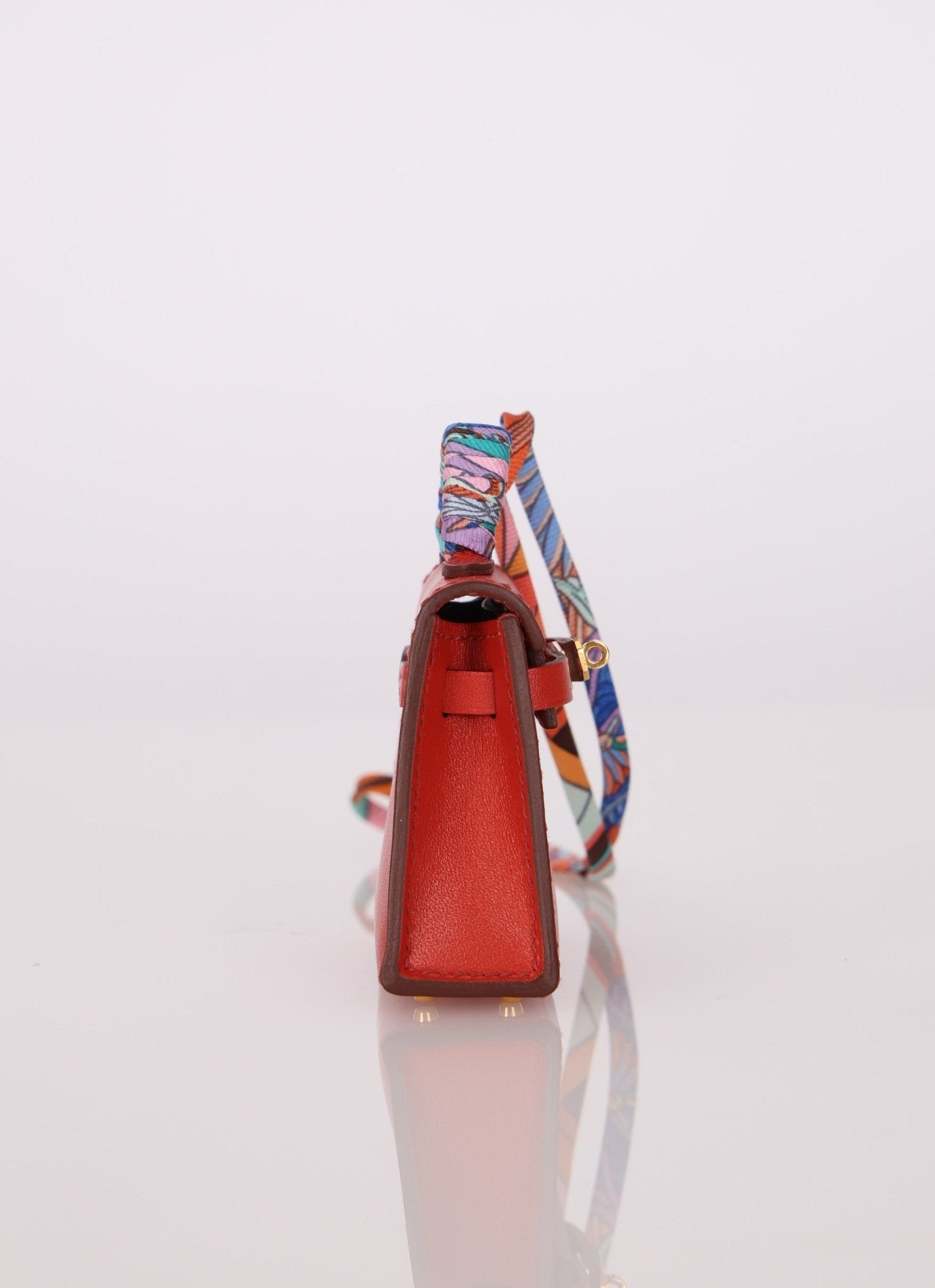 Hermès 2020 Rouge Vif Tadelakt Micro Kelly Twilly - FashioNica