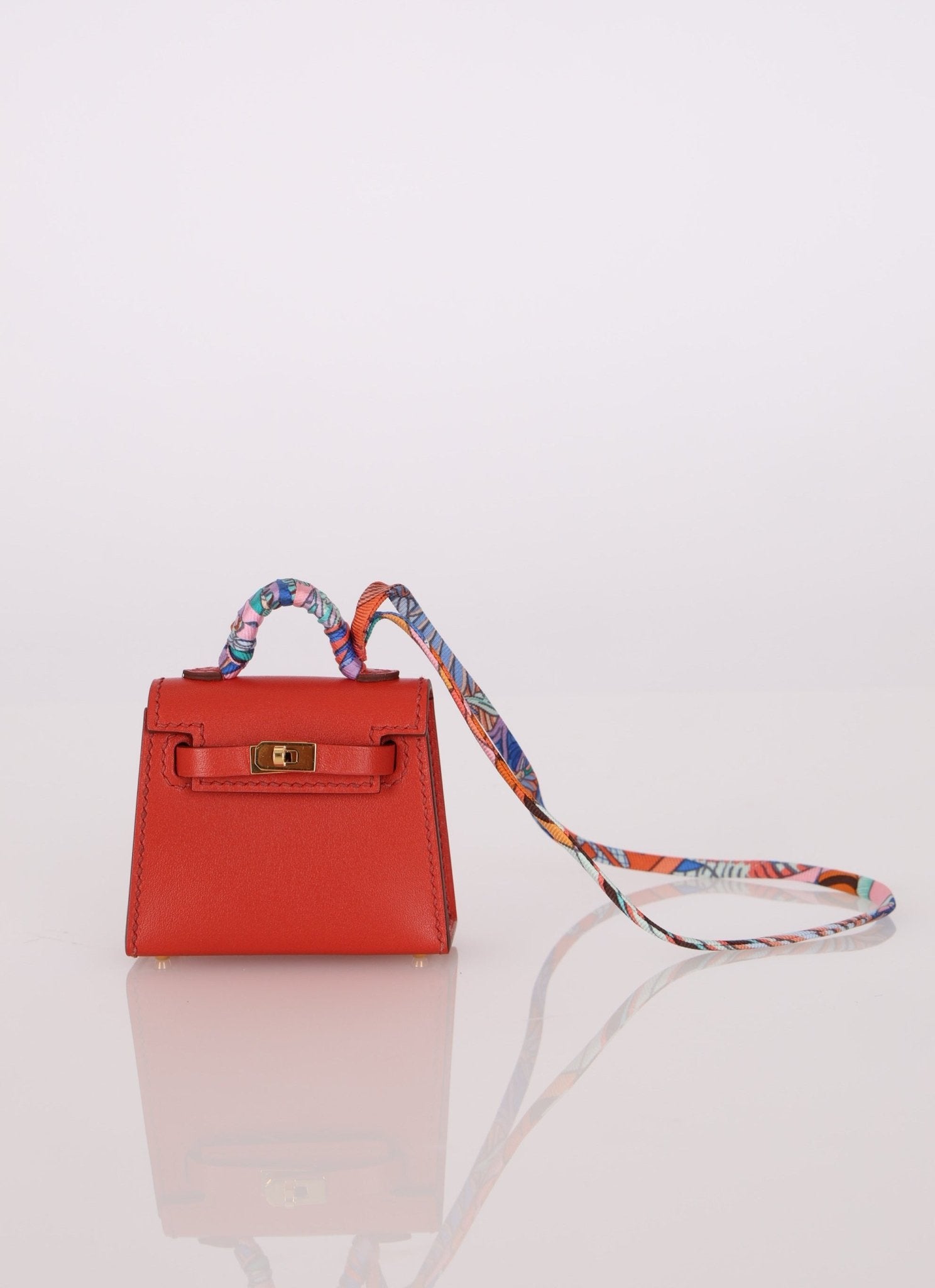 Hermès 2020 Rouge Vif Tadelakt Micro Kelly Twilly - FashioNica