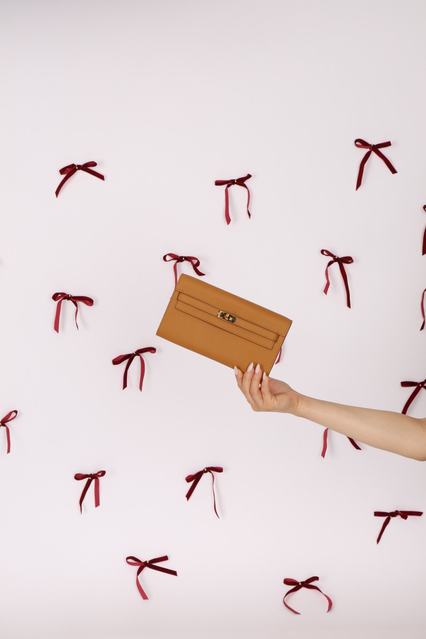 Hermès 2020 Sesame Epsom Kelly To Go GHW - FashioNica