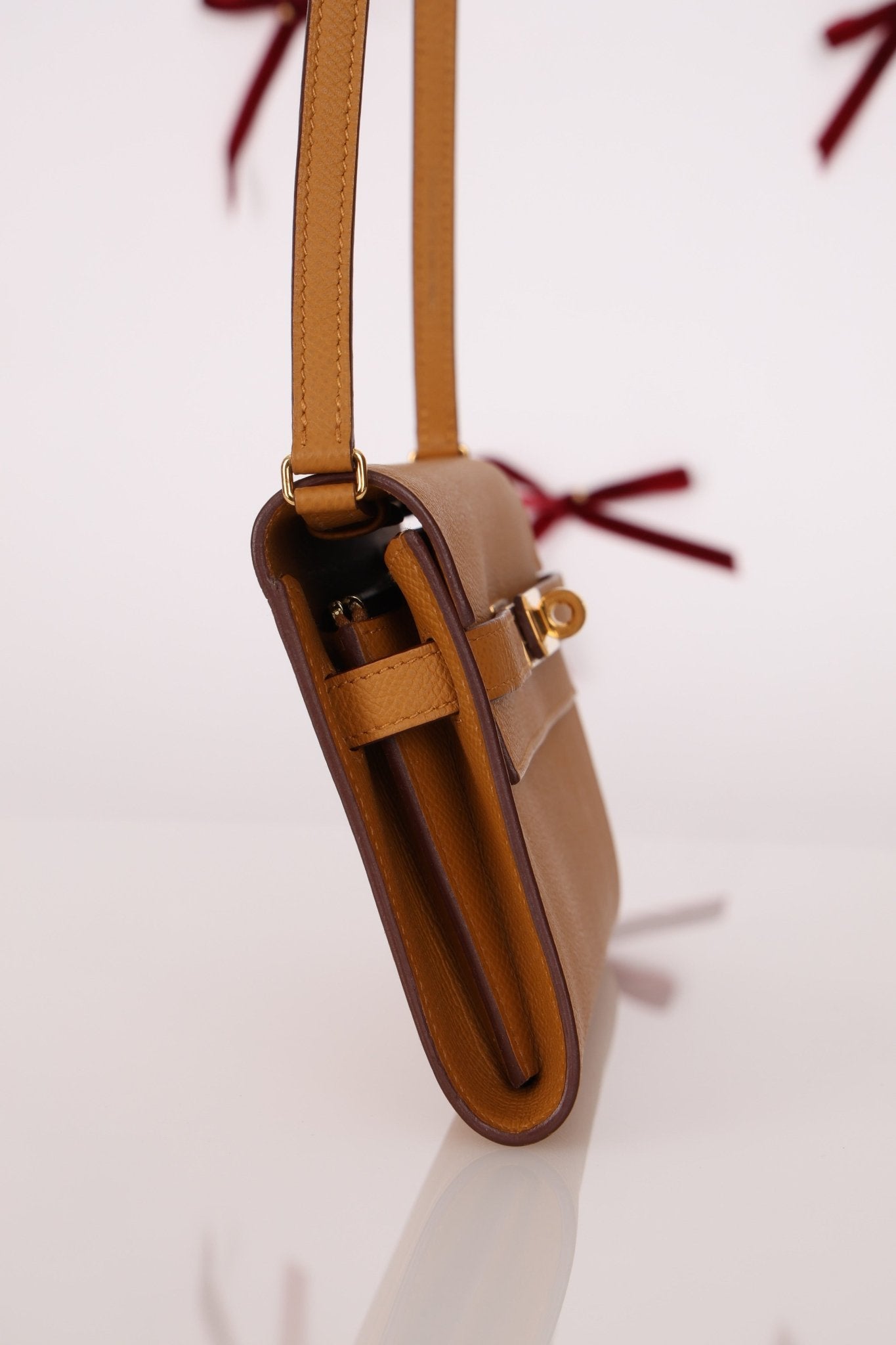Hermès 2020 Sesame Epsom Kelly To Go GHW - FashioNica