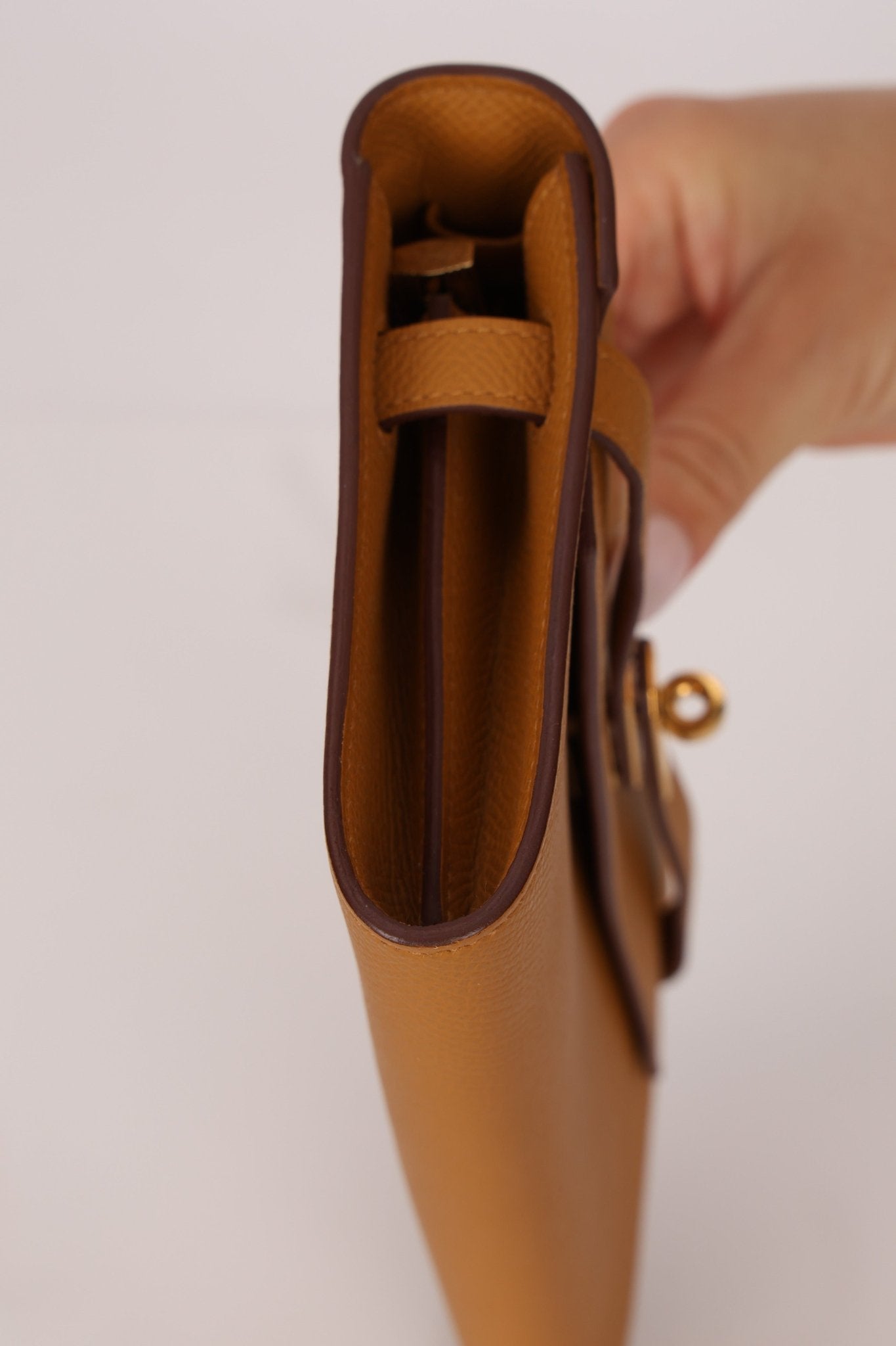 Hermès 2020 Sesame Epsom Kelly To Go GHW - FashioNica