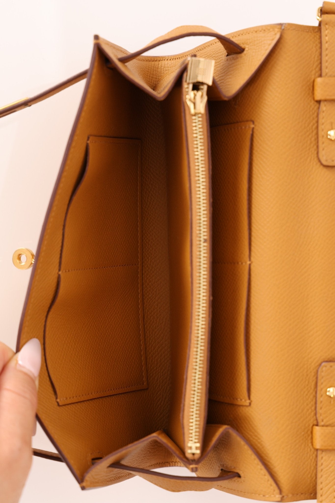 Hermès 2020 Sesame Epsom Kelly To Go GHW - FashioNica