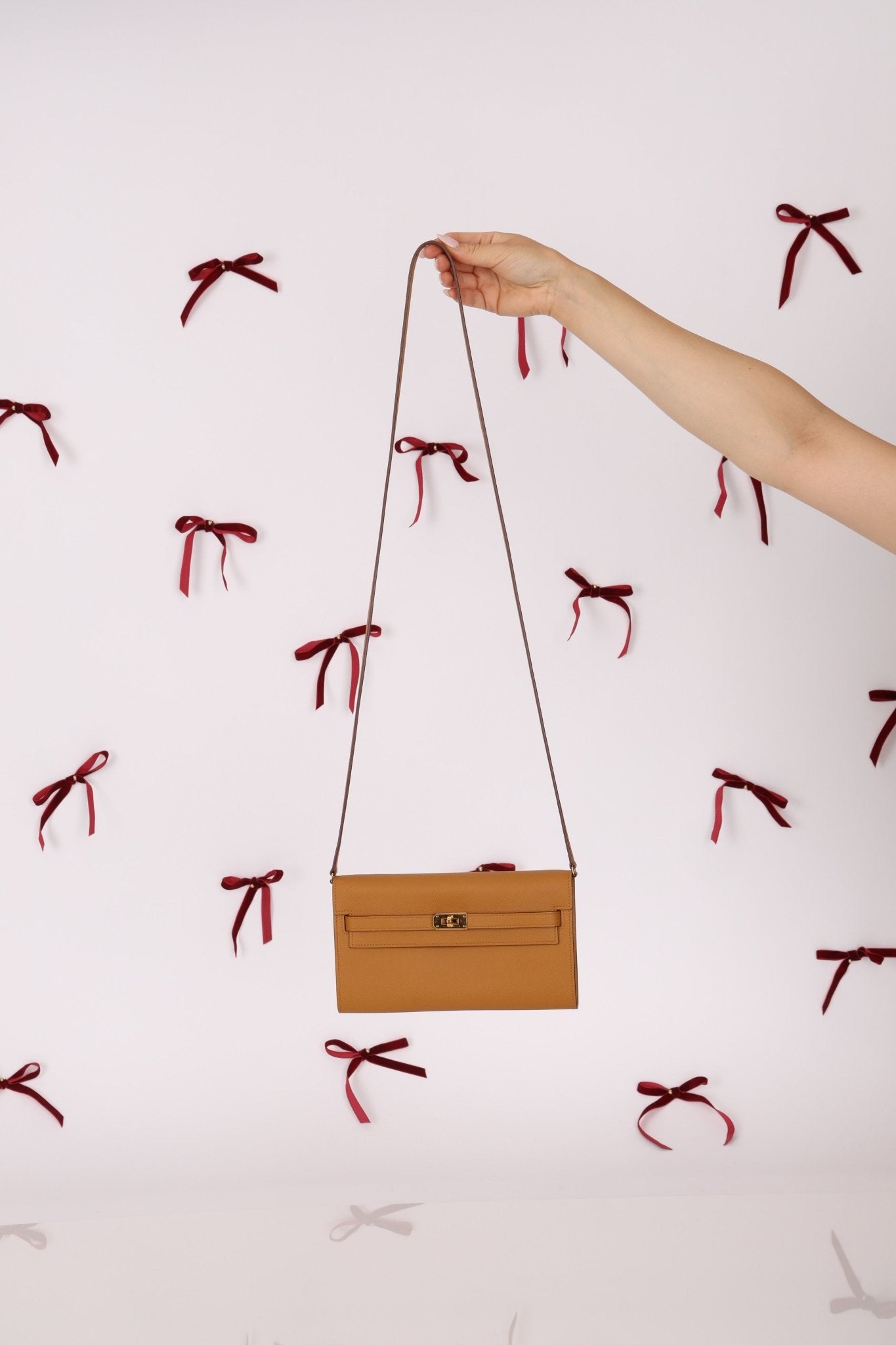 Hermès 2020 Sesame Epsom Kelly To Go GHW - FashioNica