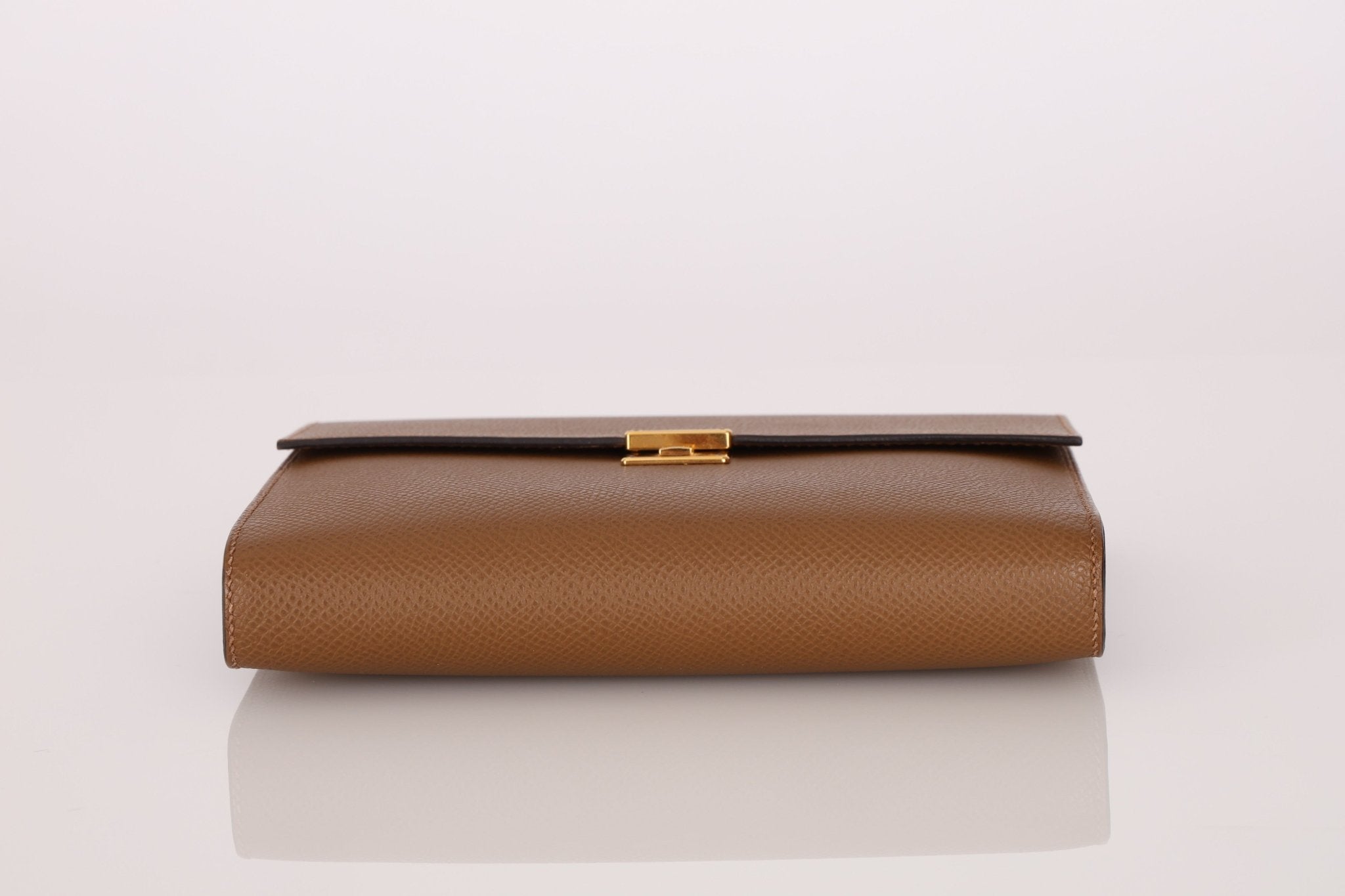 Hermès 2021 Beige De Walmer Epsom Clic Wallet on Strap GHW - FashioNica