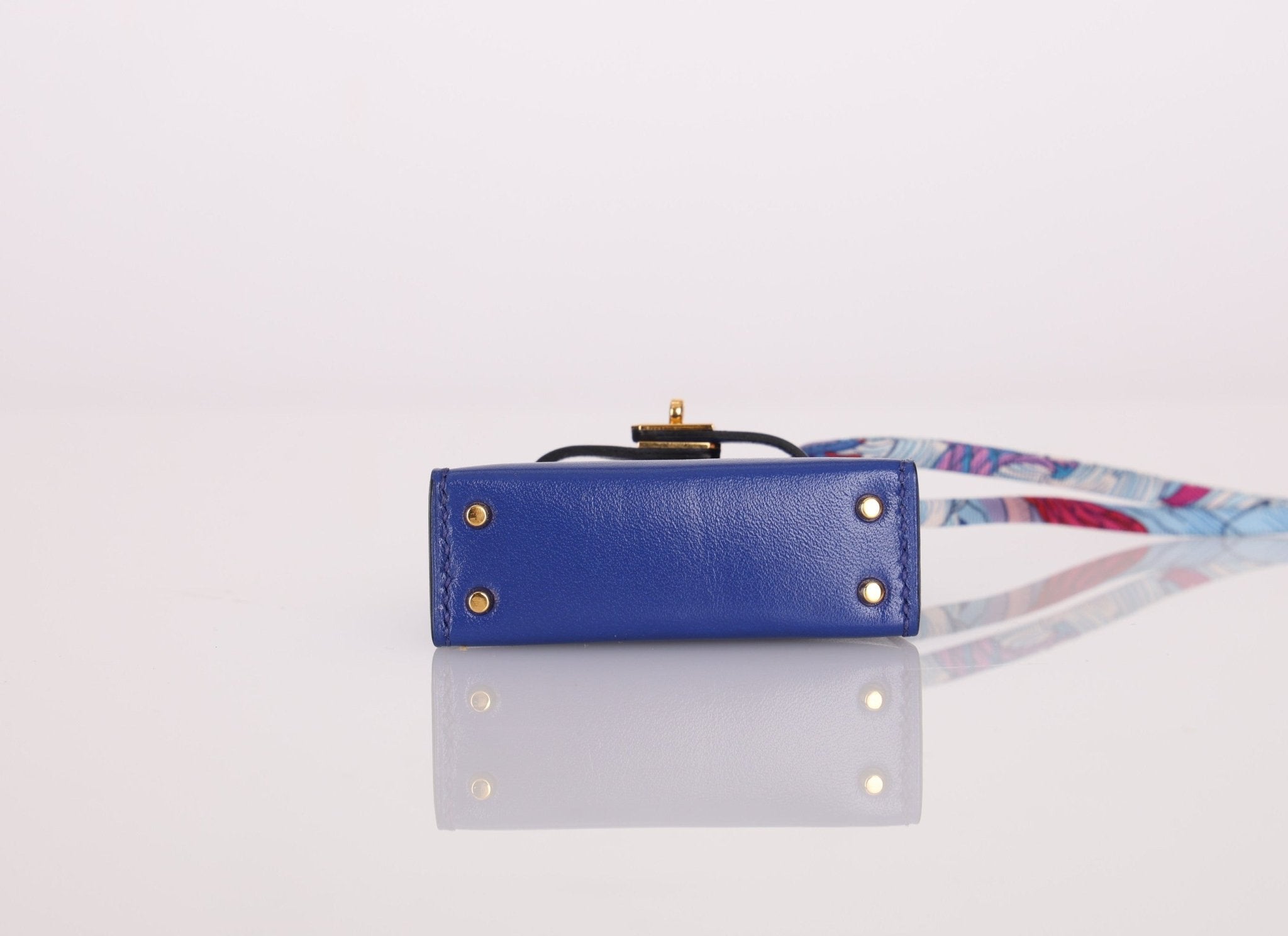 Hermès 2021 Bleu Electrique Tadelakt Micro Twilly Kelly GHW - FashioNica