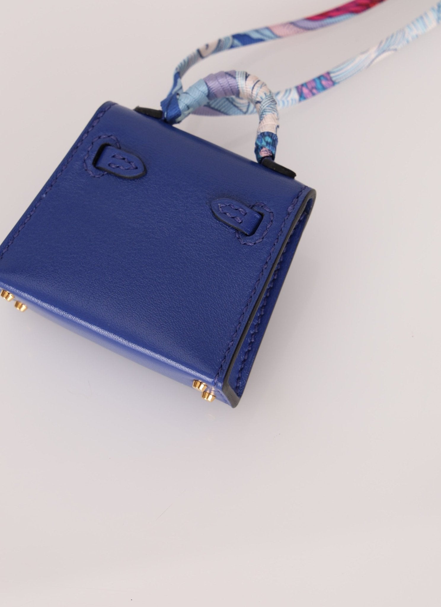 Hermès 2021 Bleu Electrique Tadelakt Micro Twilly Kelly GHW - FashioNica