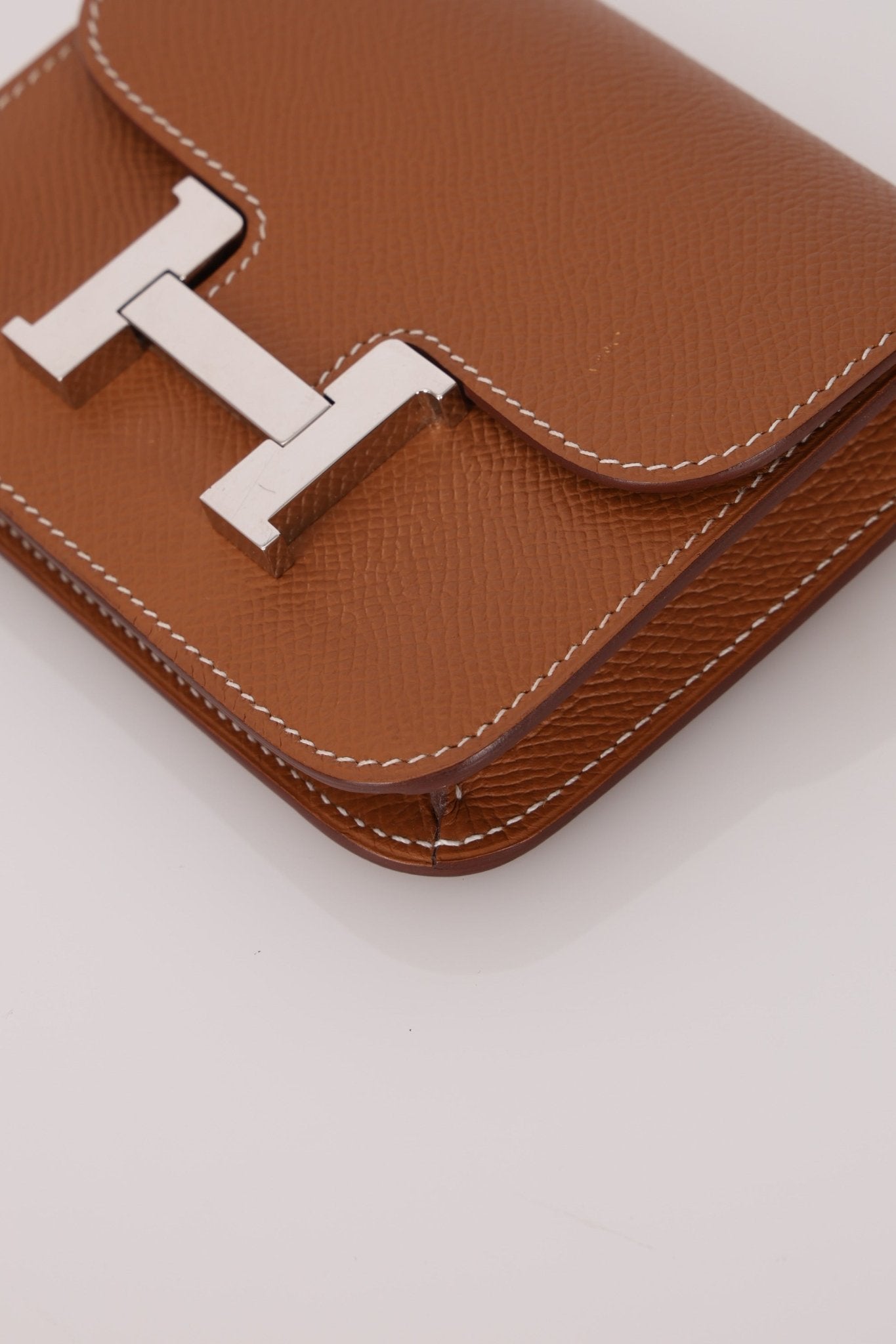 Hermès 2021 Constance Slim Wallet w/ zip cardholder w/ chain - FashioNica