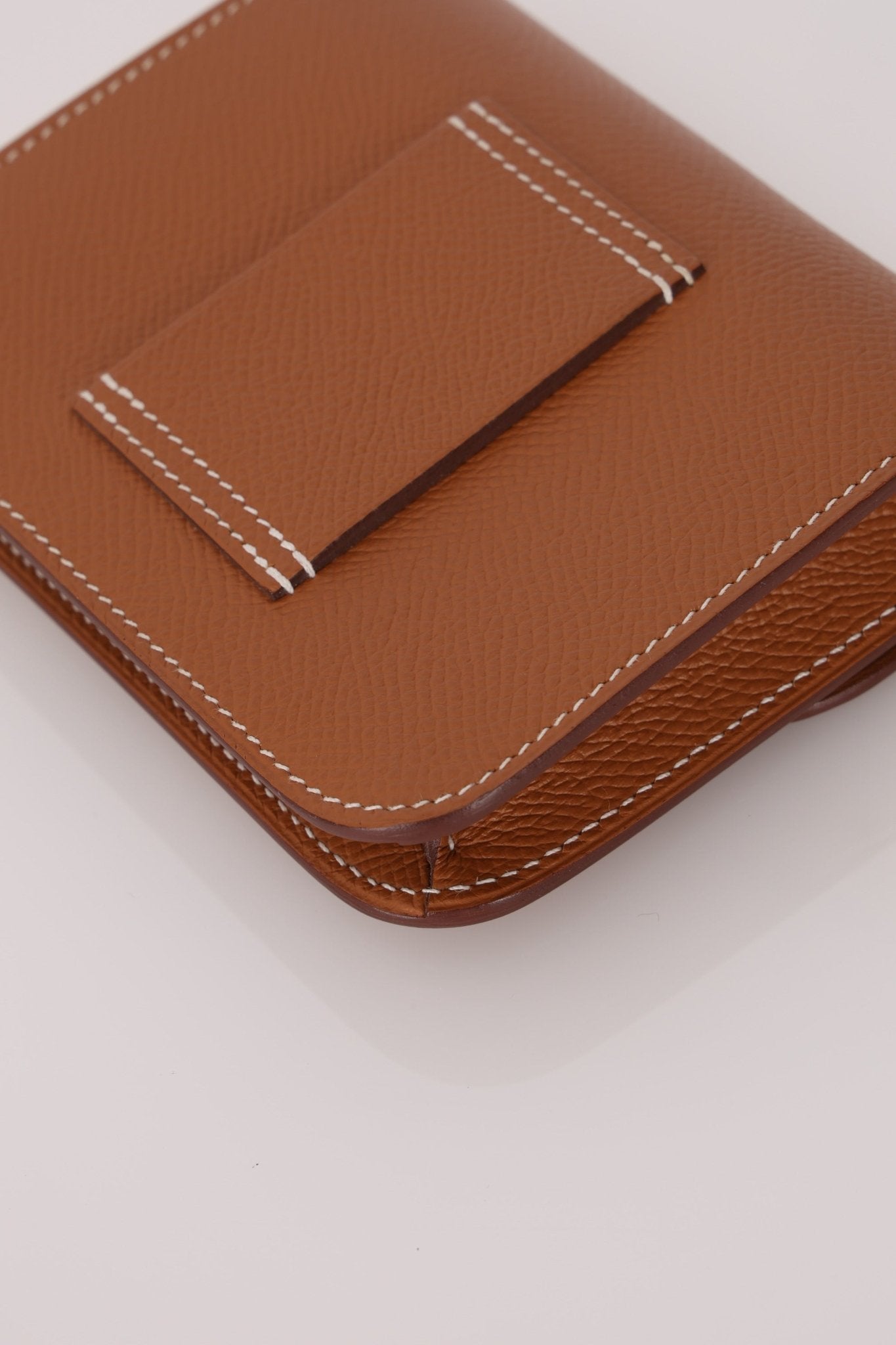 Hermès 2021 Constance Slim Wallet w/ zip cardholder w/ chain - FashioNica