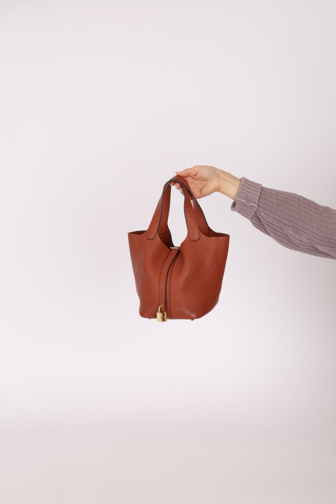 Hermès 2021 Marron d'Inde Clemence Picotin 18 GHW - FashioNica