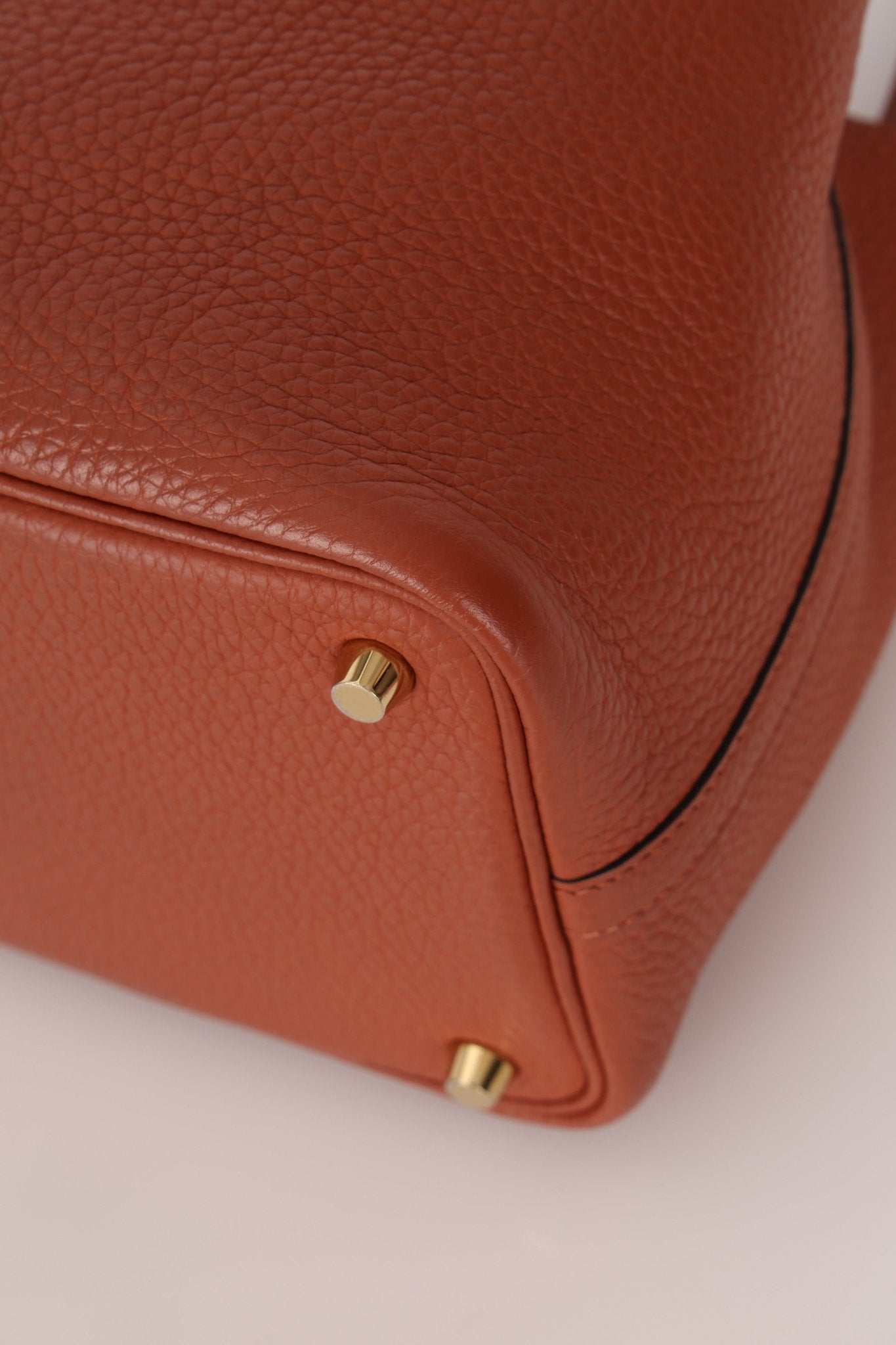 Hermès 2021 Marron d'Inde Clemence Picotin 18 GHW - FashioNica