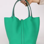Hermès 2021 Menthe/Vert Vertigo Clemence Picotin Matte Alligator Touch 22 PHW - FashioNica