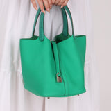 Hermès 2021 Menthe/Vert Vertigo Clemence Picotin Matte Alligator Touch 22 PHW - FashioNica