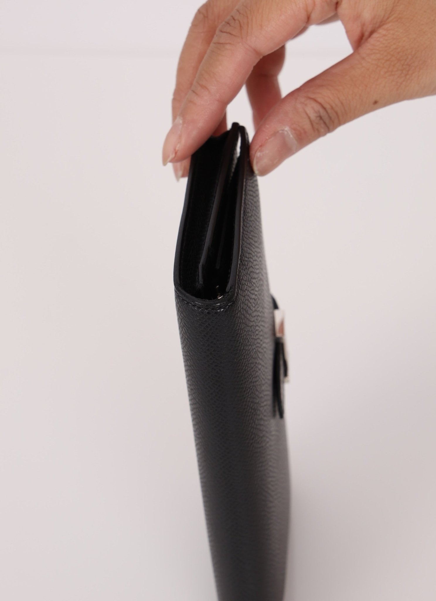 Hermès 2021 Noir Epsom and Alligator Bearn Touch Wallet - FashioNica