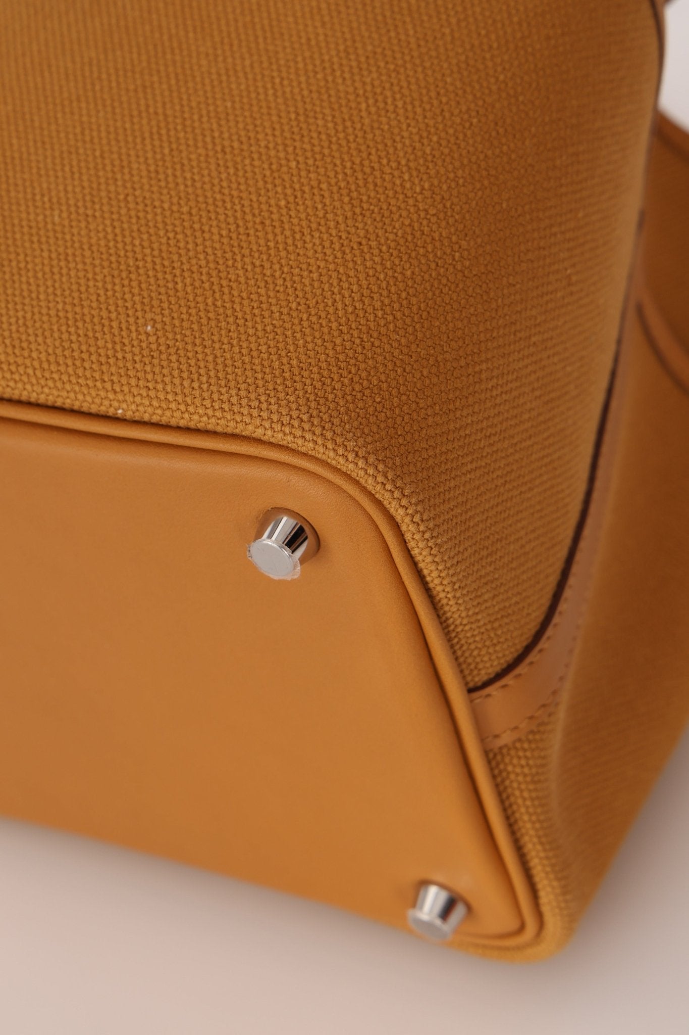 Hermès 2021 Sesame Cargo Picotin 18 PHW - FashioNica