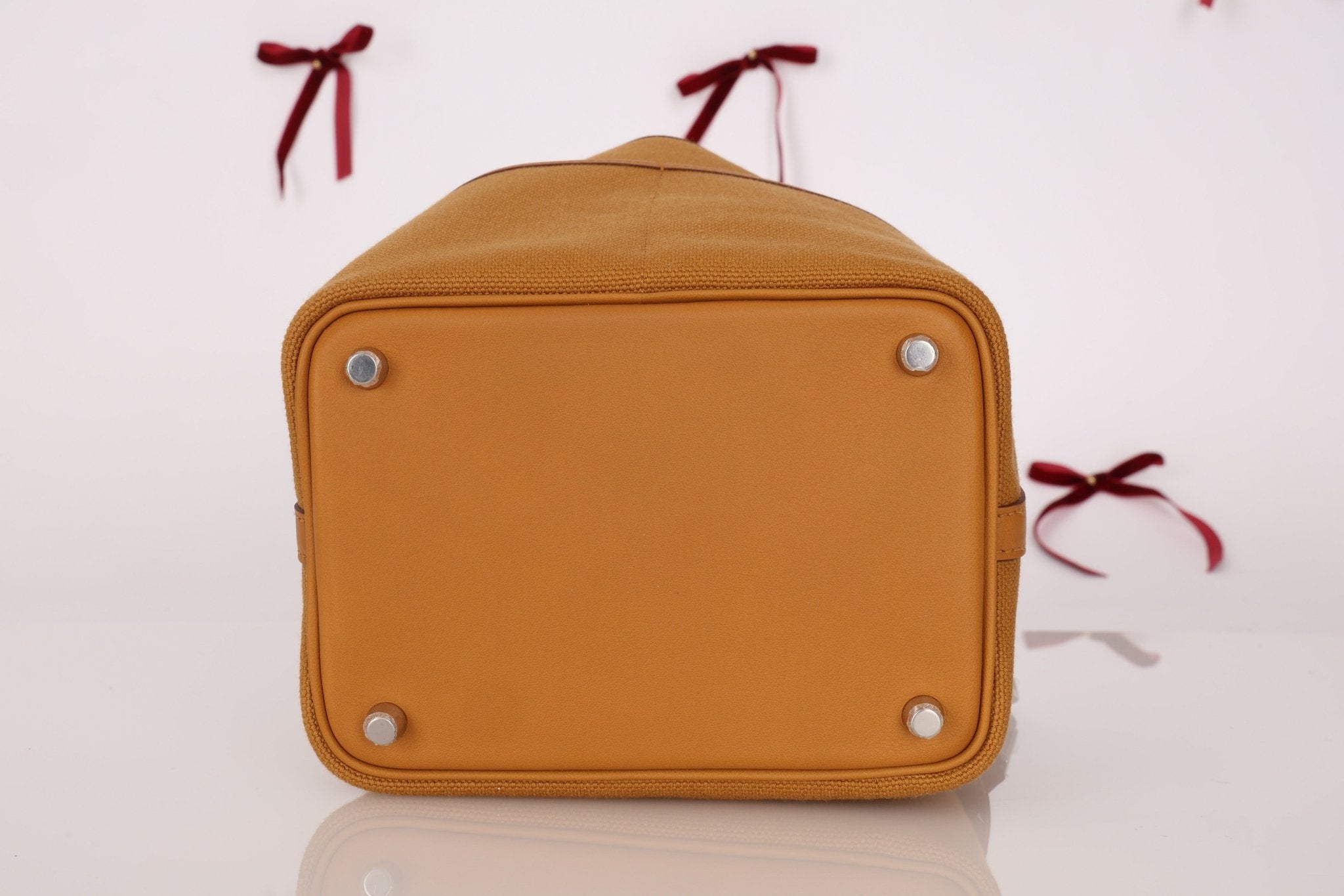 Hermès 2021 Sesame Cargo Picotin 18 PHW - FashioNica