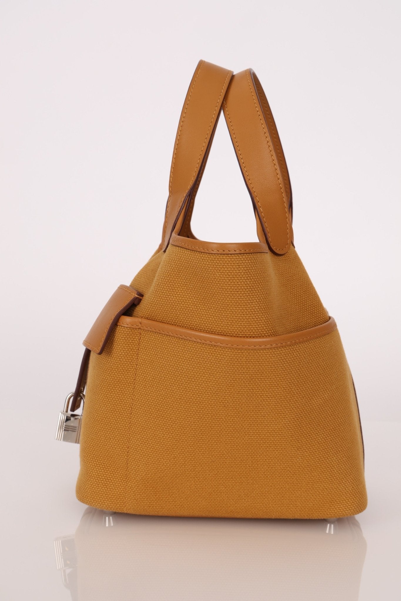 Hermès 2021 Sesame Cargo Picotin 18 PHW - FashioNica