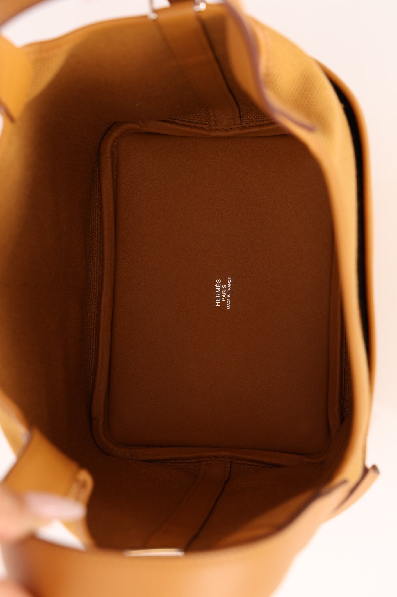 Hermès 2021 Sesame Cargo Picotin 18 PHW - FashioNica