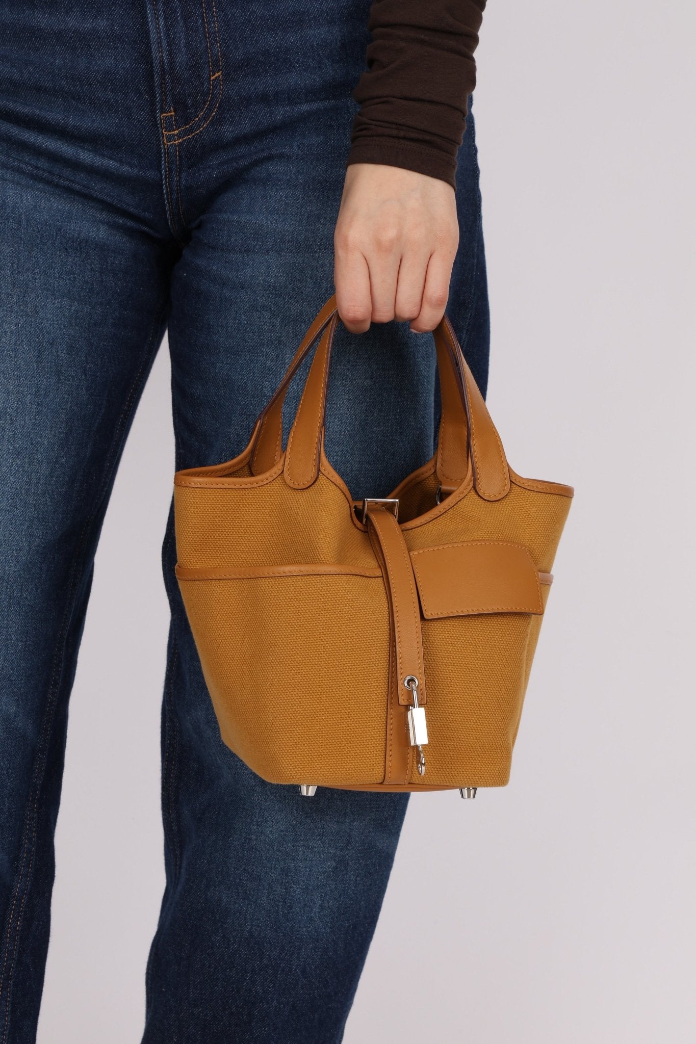 Hermès 2021 Sesame Cargo Picotin 18 PHW - FashioNica