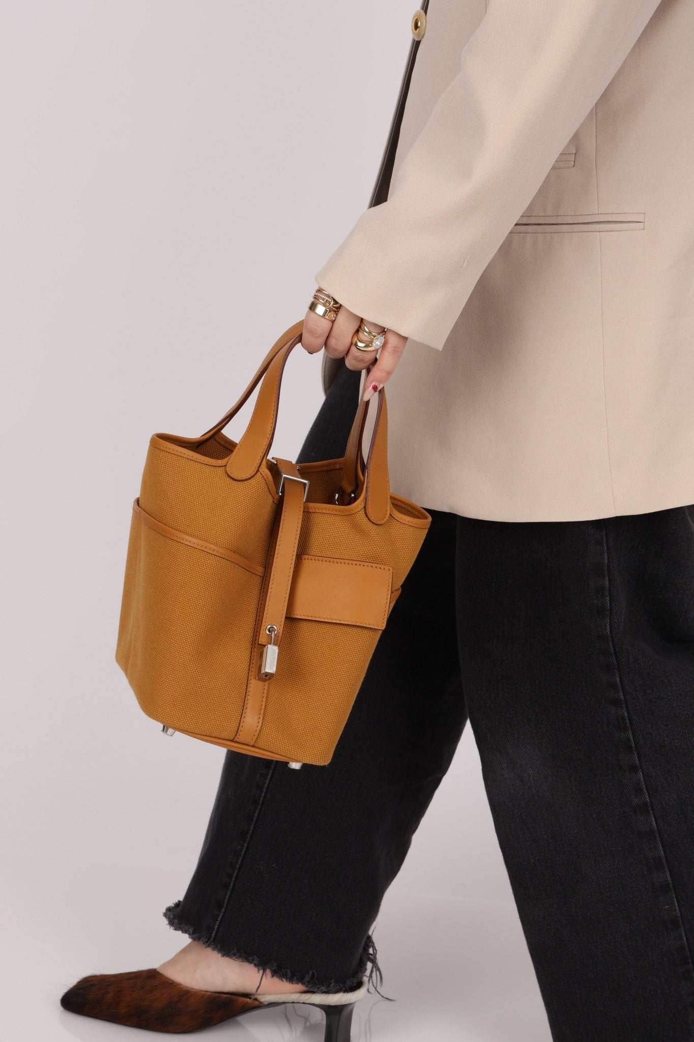 Hermès 2021 Sesame Cargo Picotin 18 PHW - FashioNica