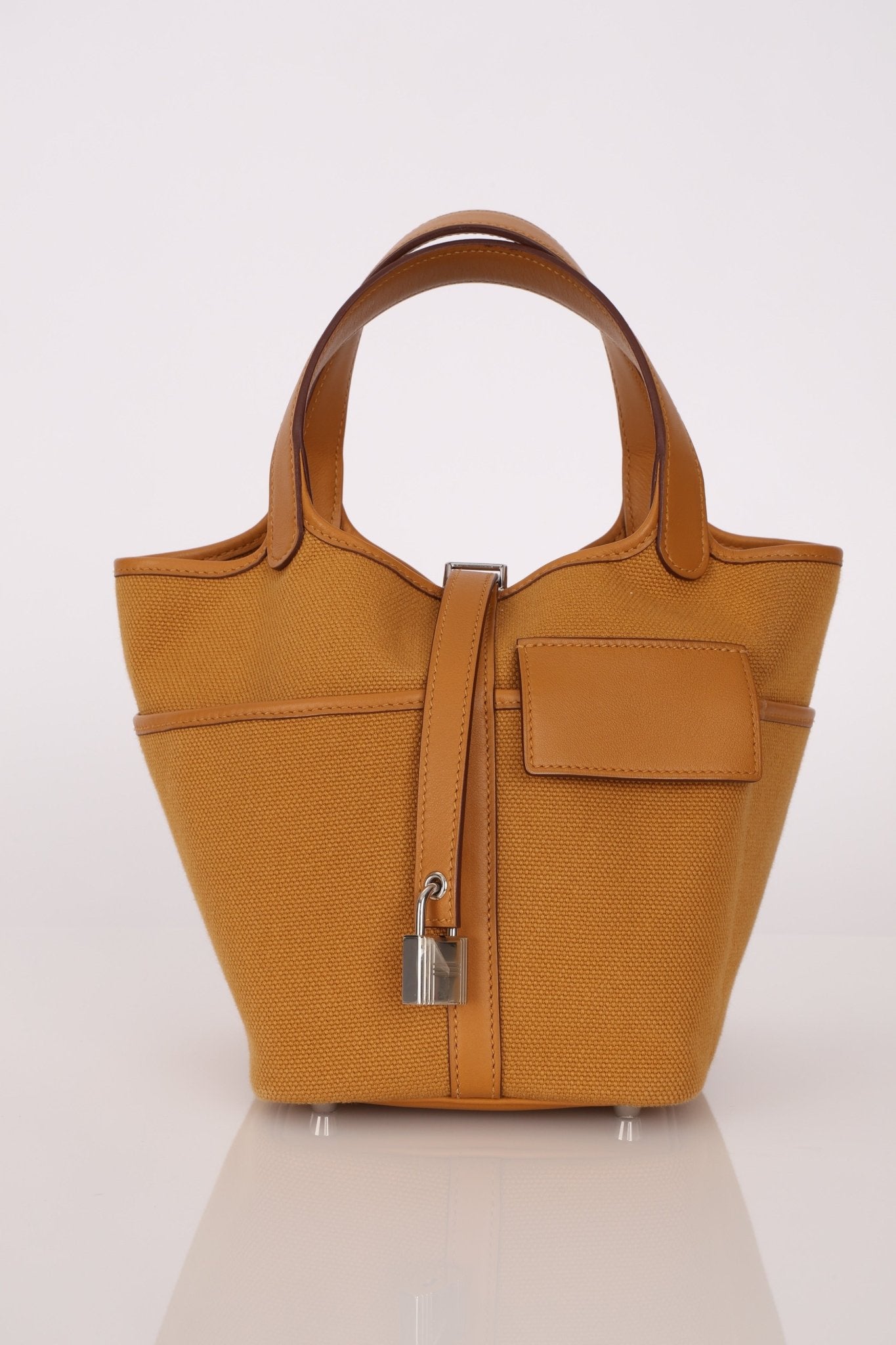 Hermès 2021 Sesame Toile Goeland and Swift Cargo Picotin 18 PHW - FashioNica