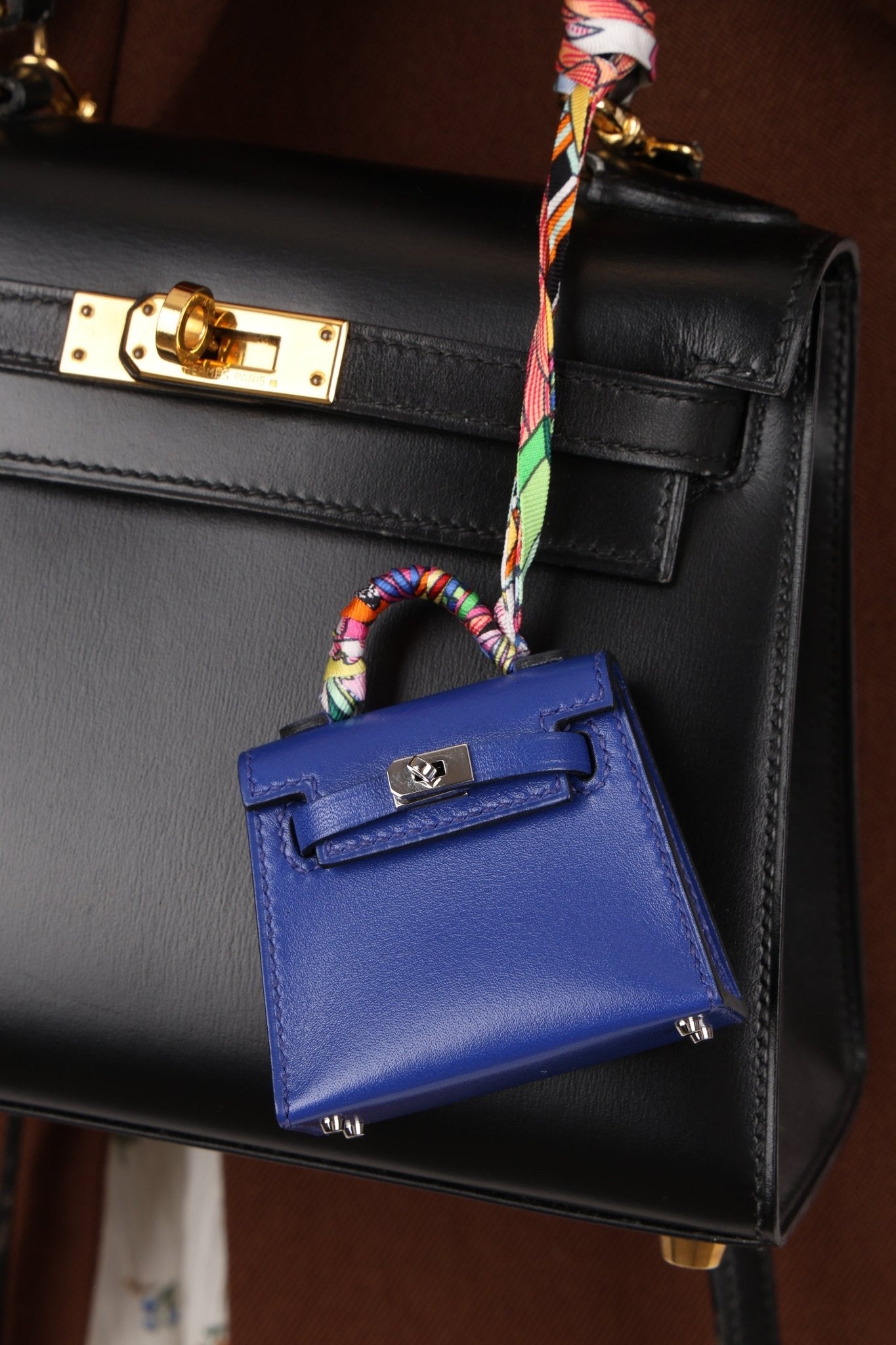 Hermès 2021 Tadelakt Bleu Electrique Micro Kelly Twilly PHW - FashioNica