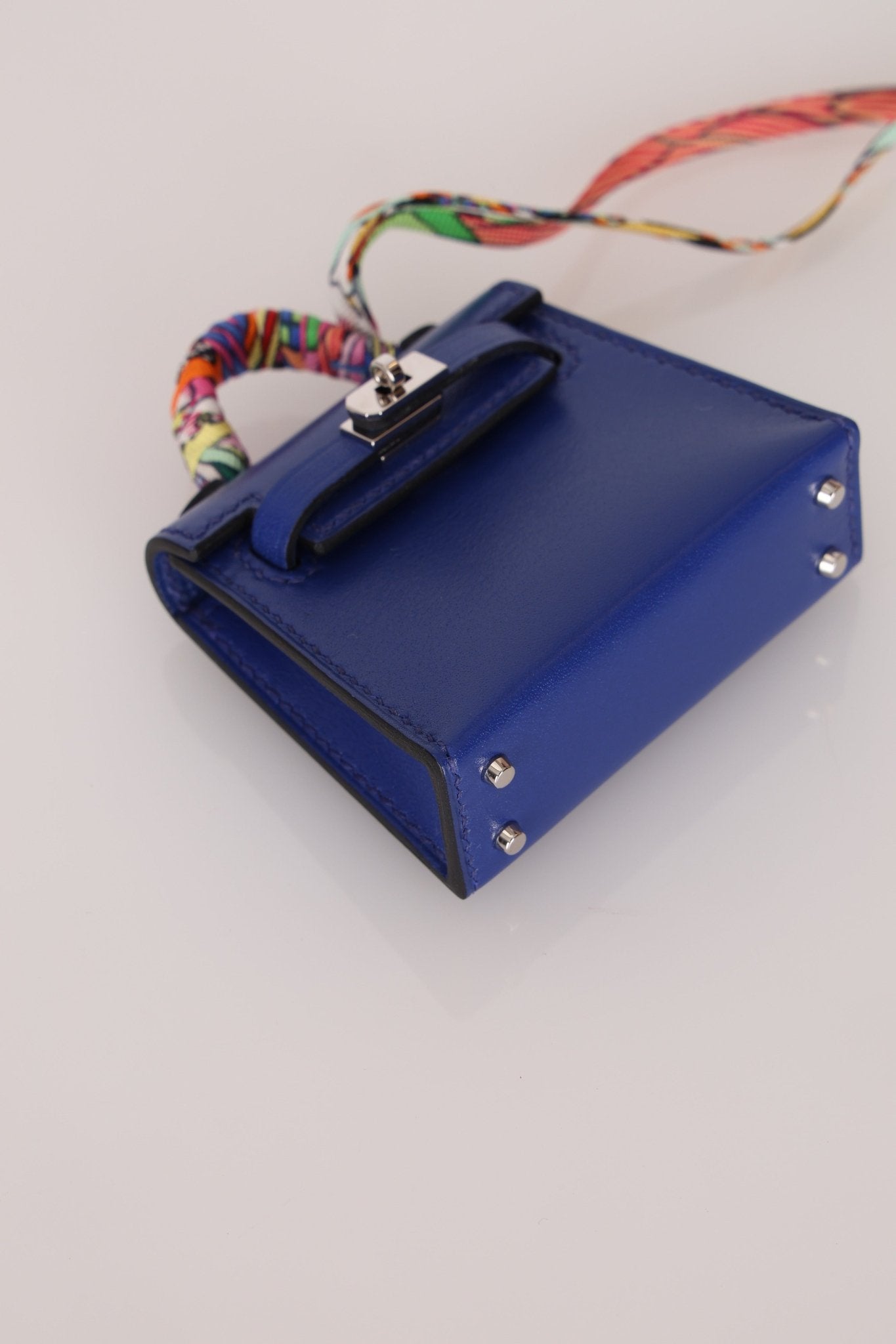 Hermès 2021 Tadelakt Bleu Electrique Micro Kelly Twilly PHW - FashioNica